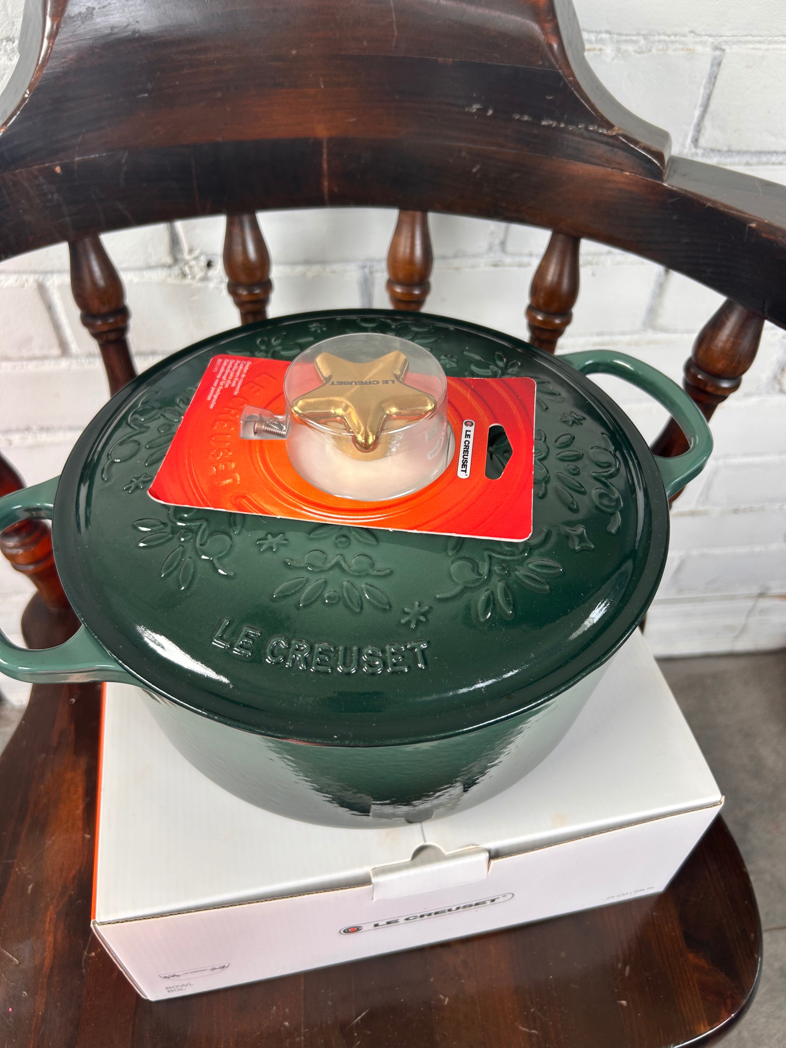 Le Creuset Dutch Oven - Green