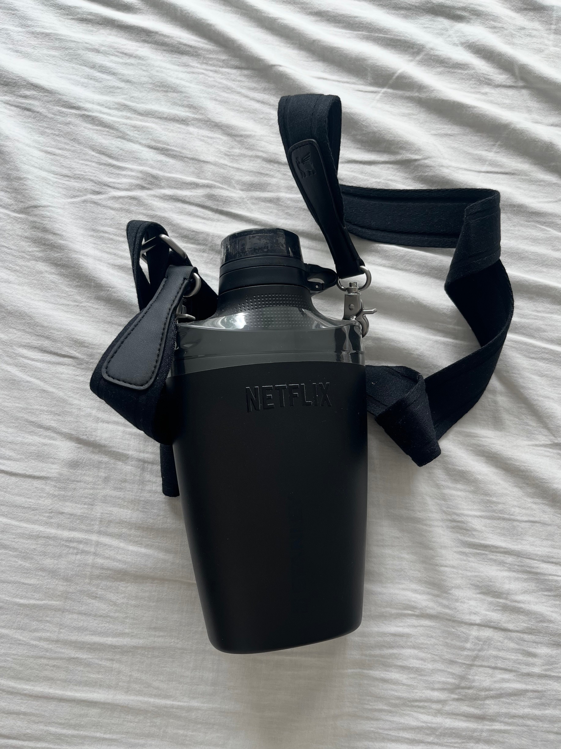 Stanley 23oz Cross Bottle - Black_Netflix collab