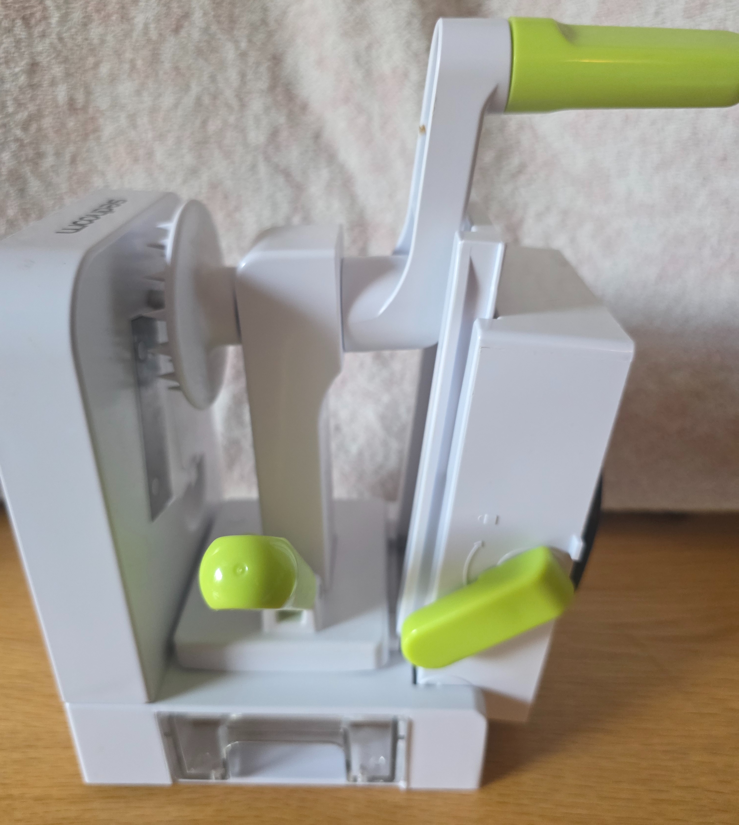 Vegetable Spiralizer - photo 3