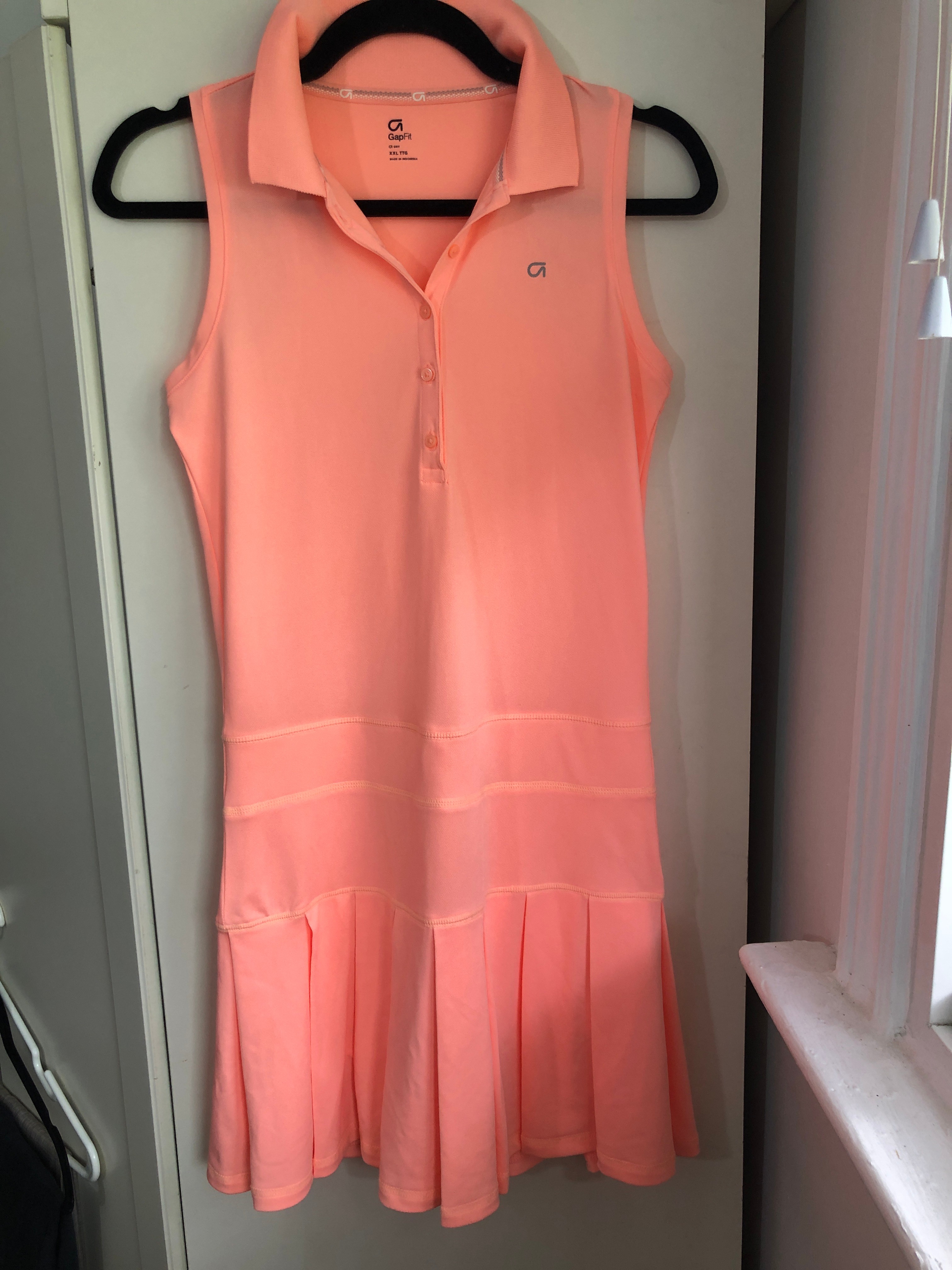 Brand new! Gapfit Girls Tennis Dress( Girl XXL)