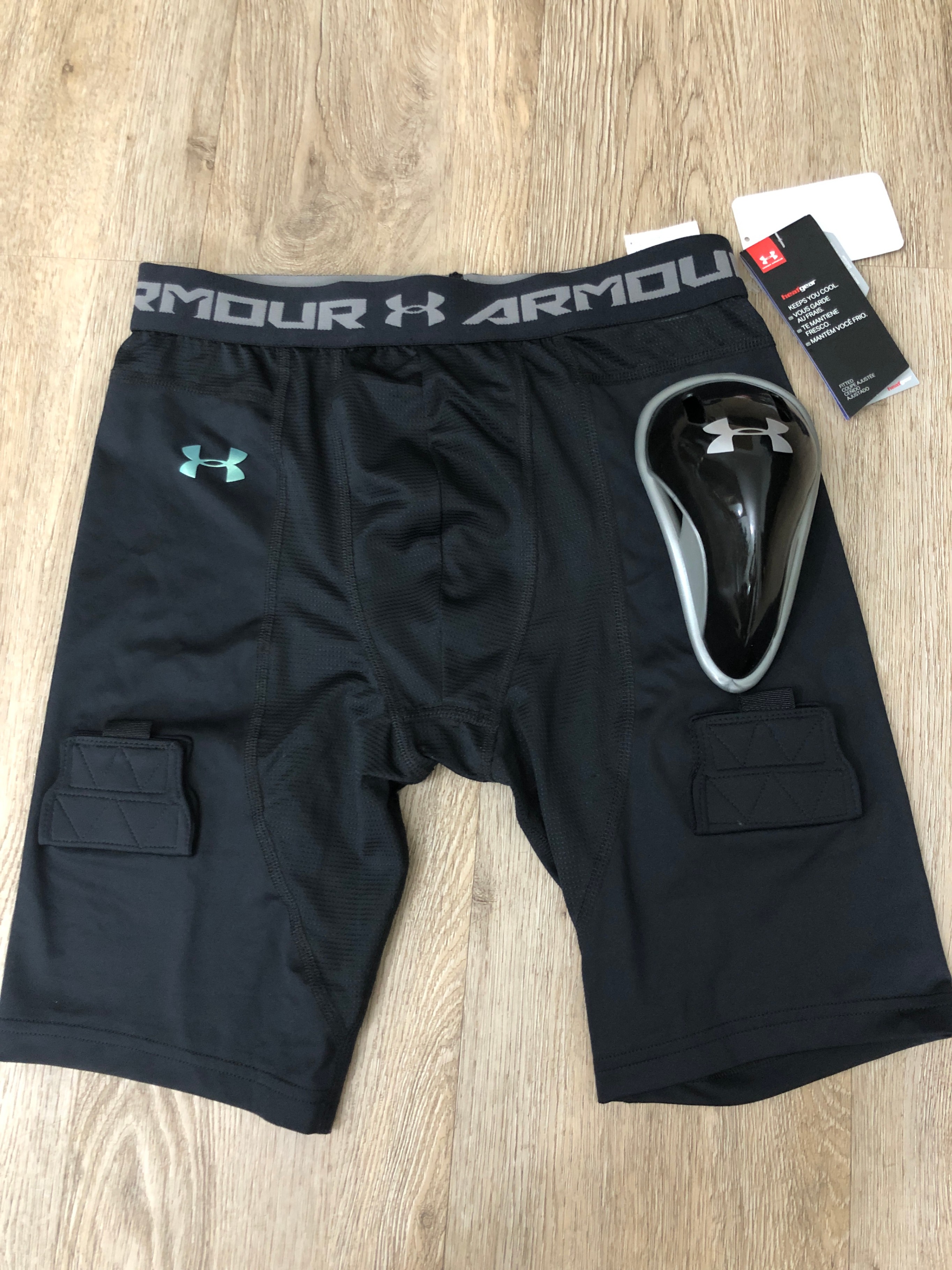 BNWT ! Under Armour Youth Hockey Pants - photo 3