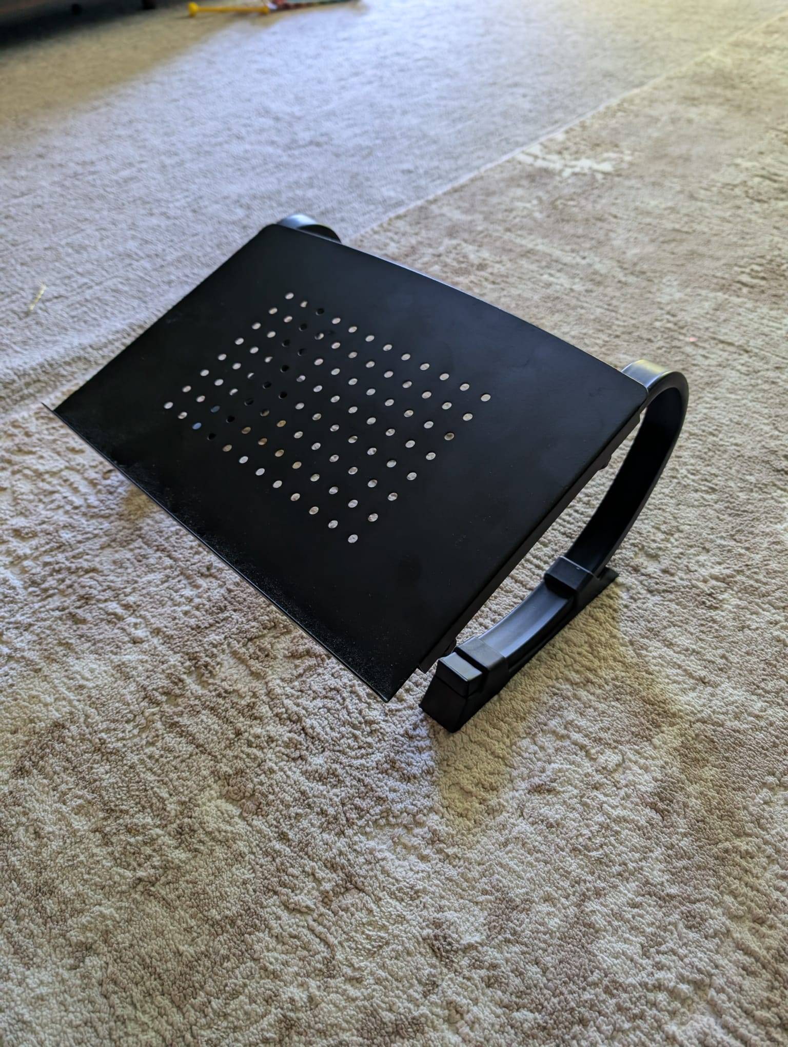 Black Laptop Stand - photo 3