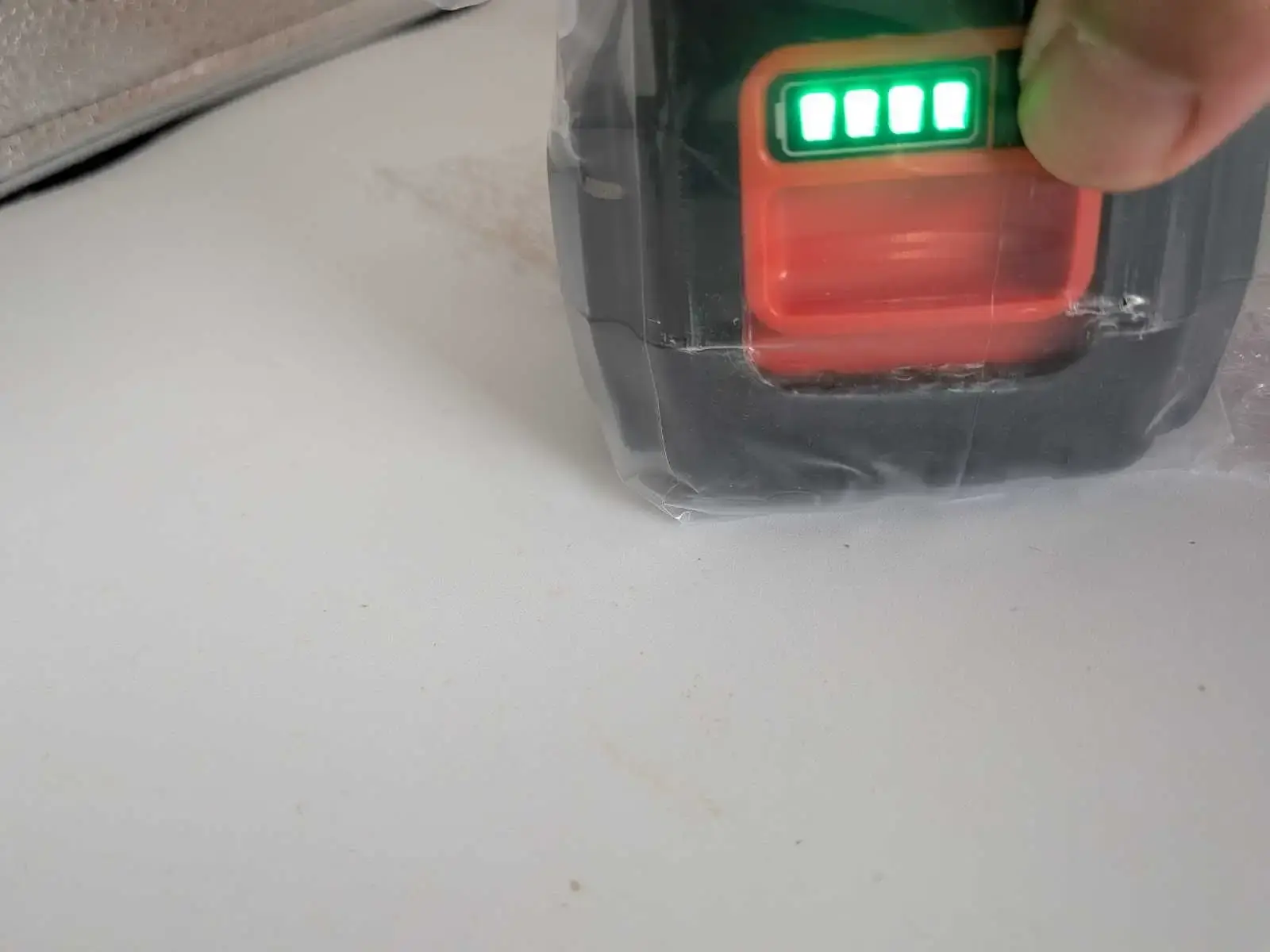 LBX2040 BL2036 36V 4.0Ah Li-ion Power Tool Battery BL2036 - photo 3