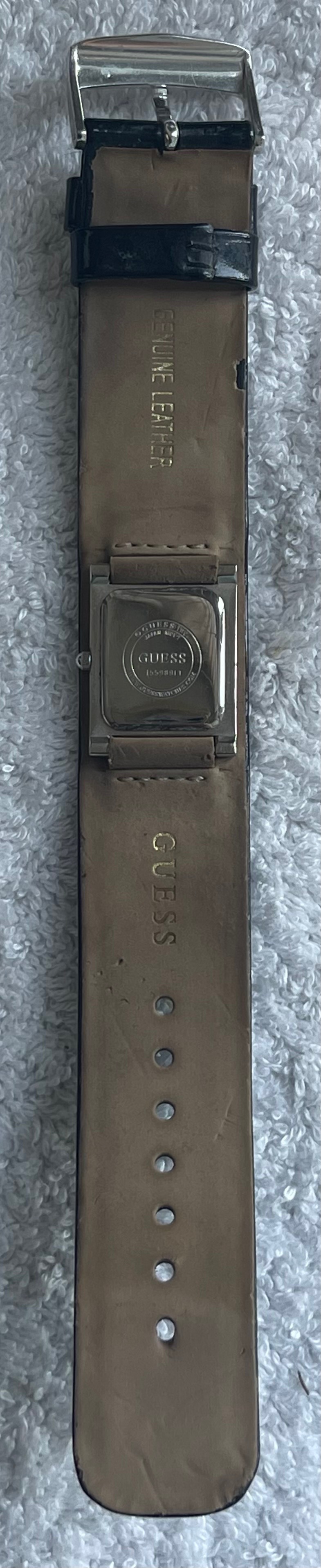 Vintage Guess Black Patent Leather Cuff Watch (Needs Battery) - photo 4