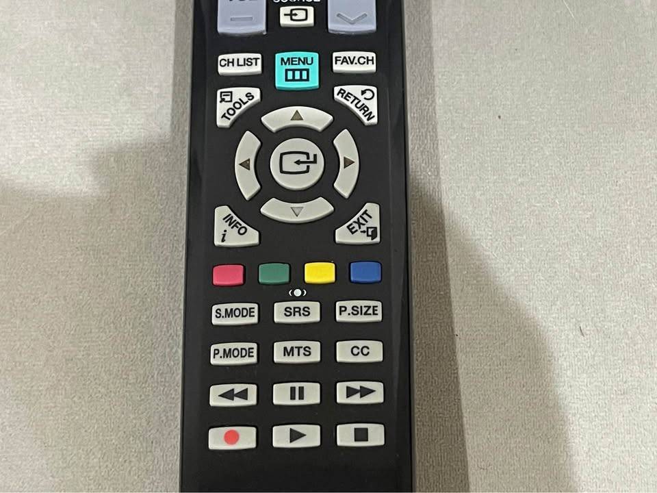 Samsung TV Remote - photo 3