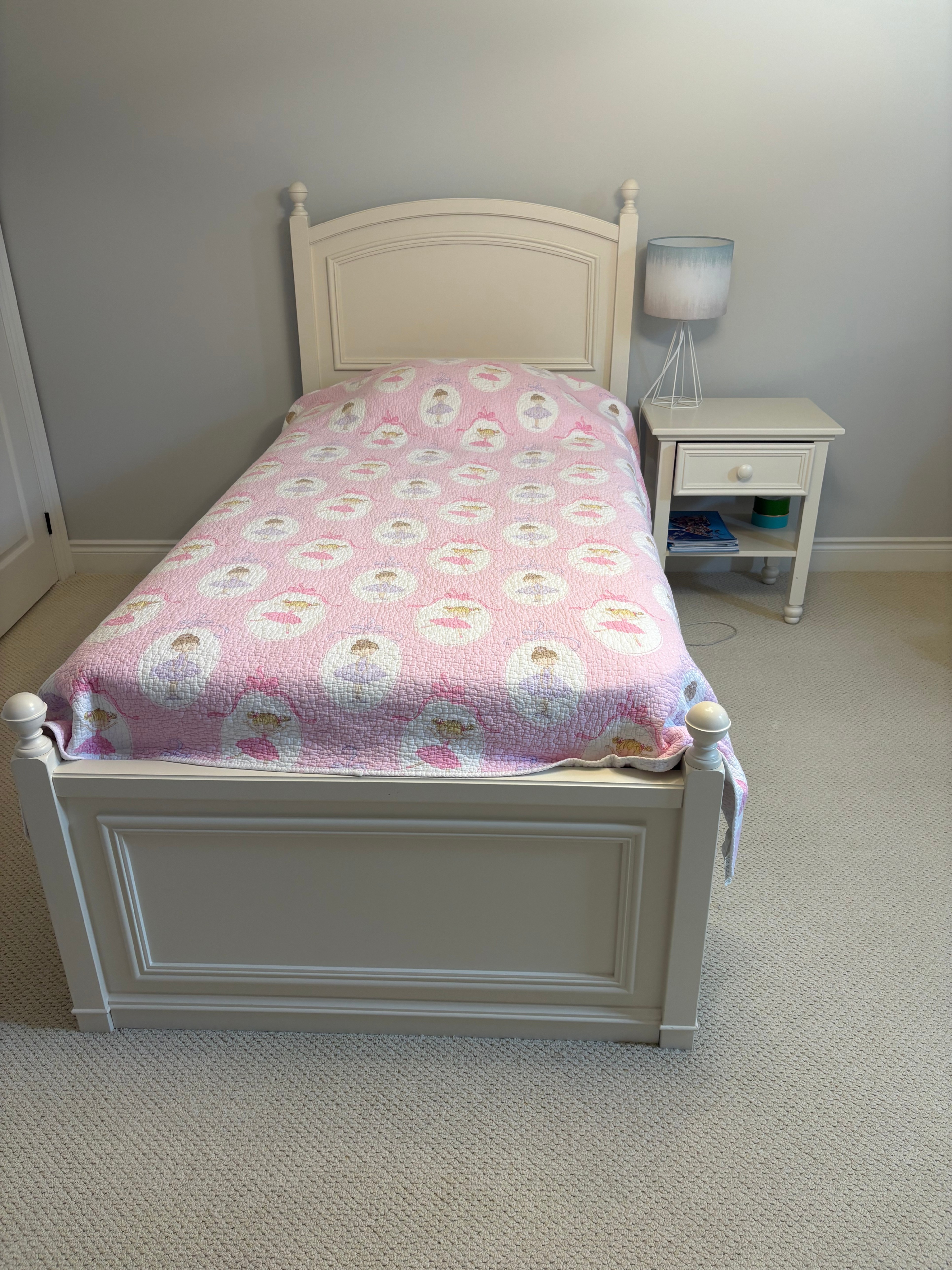 Cafe Kid Twin Bed and Matching Dresser & Nightstand