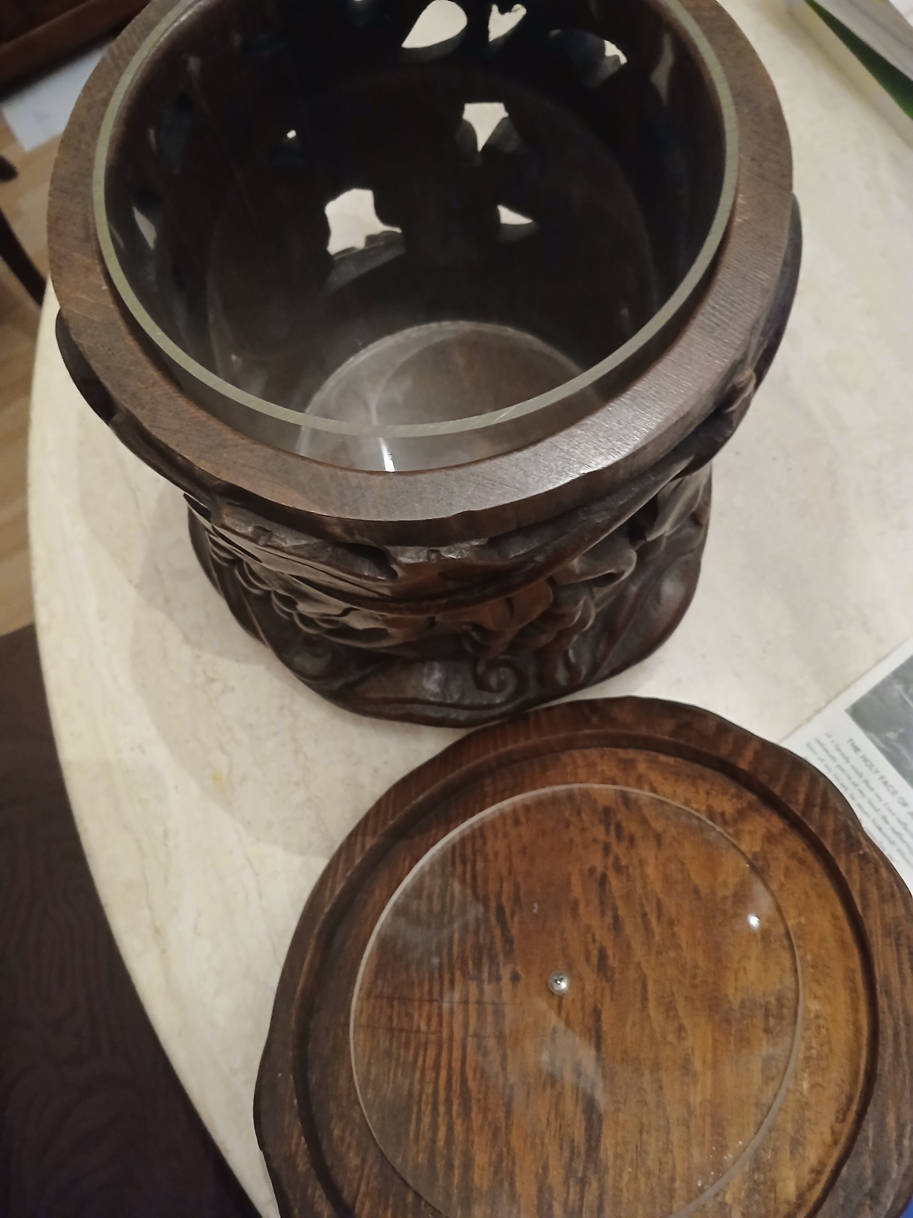 Hand-Carved Wooden Decorative Icebucket. Brand New. Never Used. - photo 2