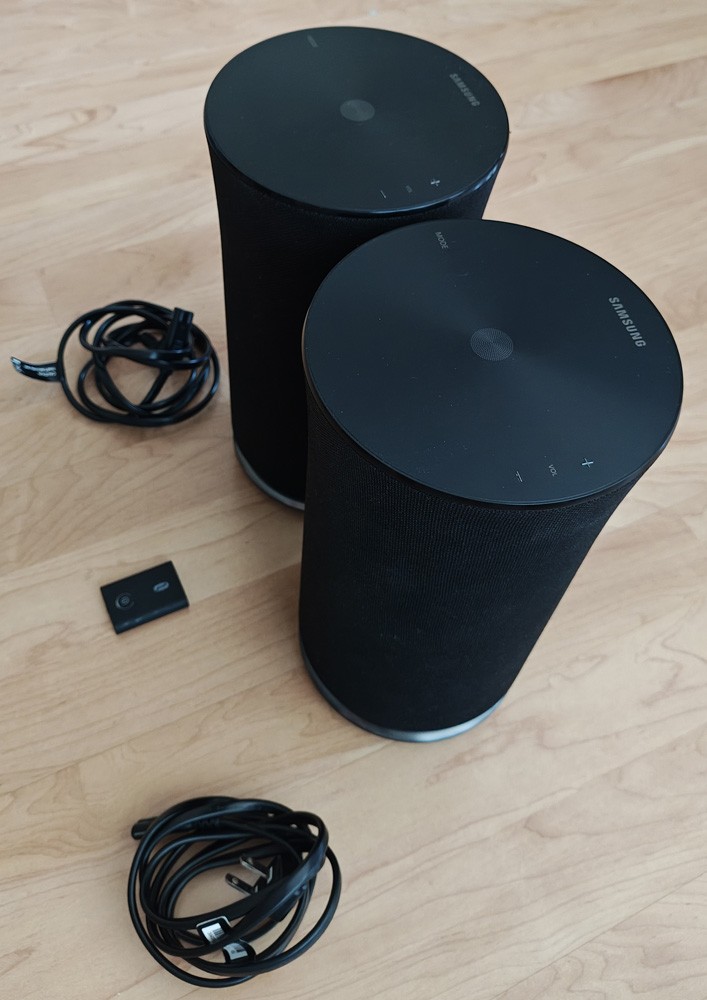 Pair of Samsung R1 multiroom speaks with Blue tooth transmitter. - photo 2