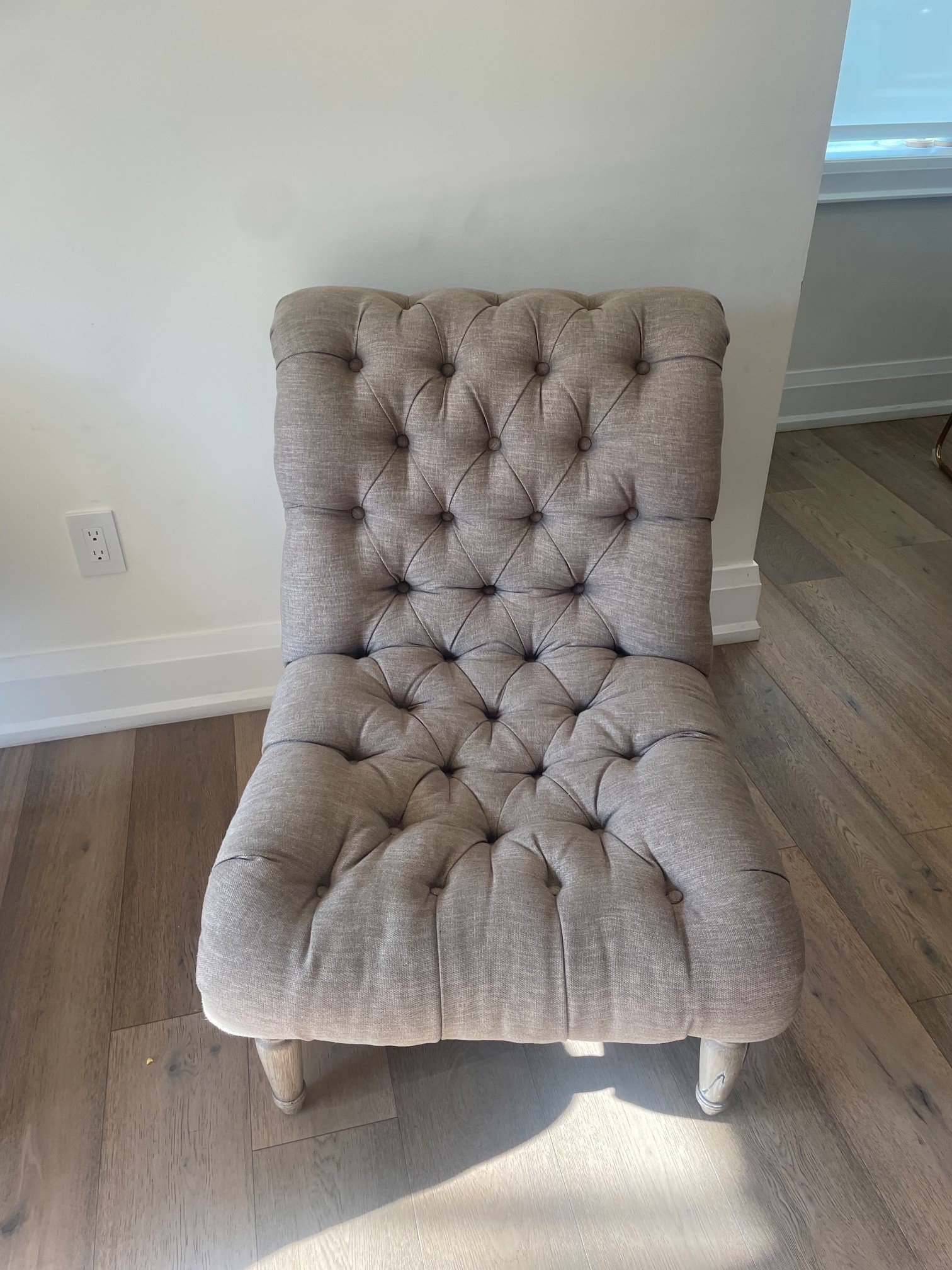 Tufted Accent Chairs - photo 2