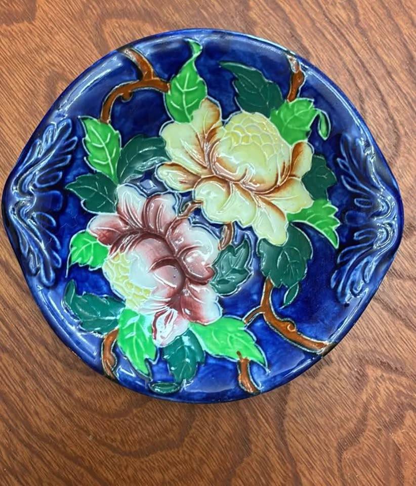 Vintage Maling Cobalt Blue Peony 5.5” Dish