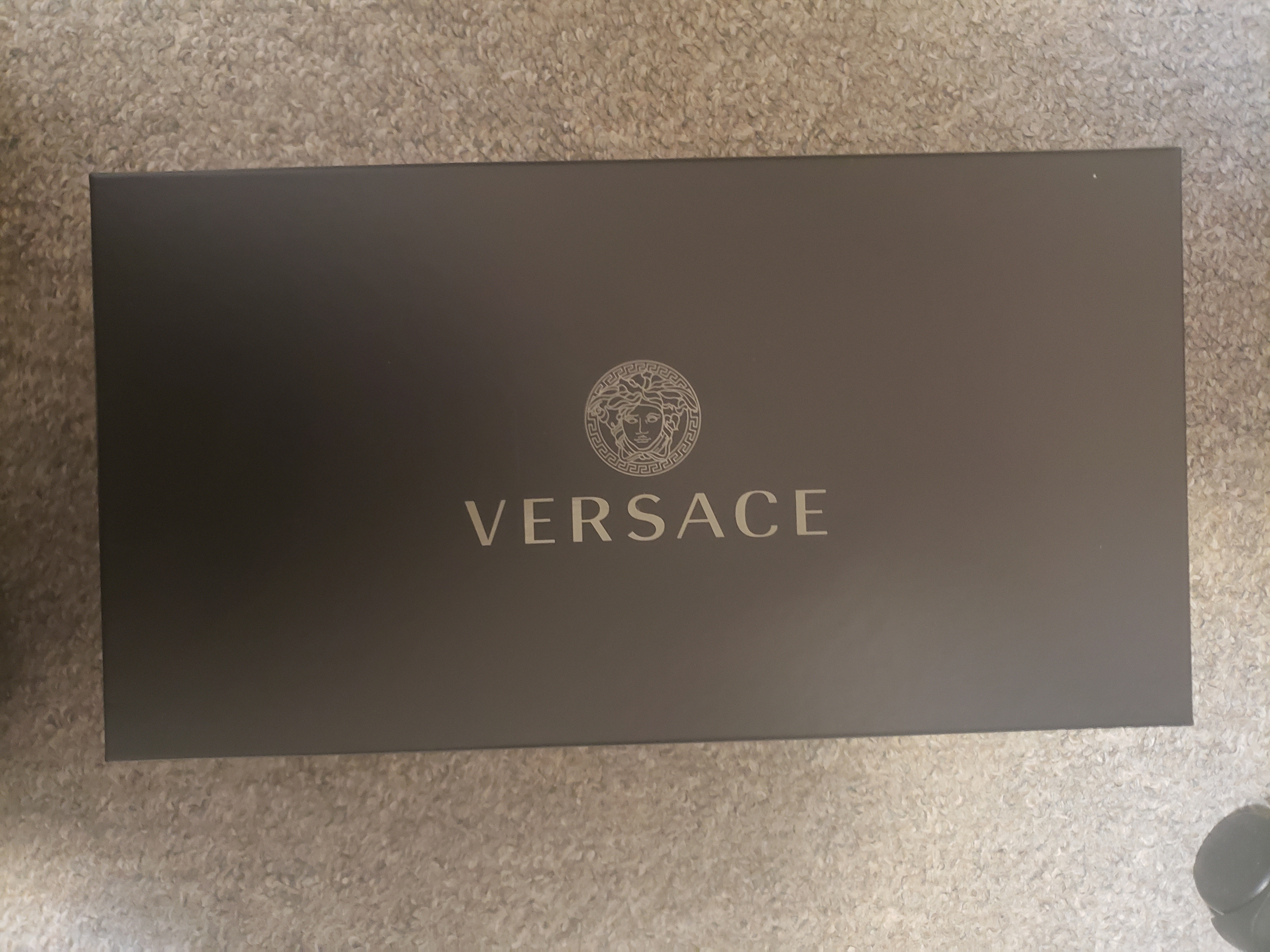 Versace Slides Men's 8.5. New in box. - photo 2
