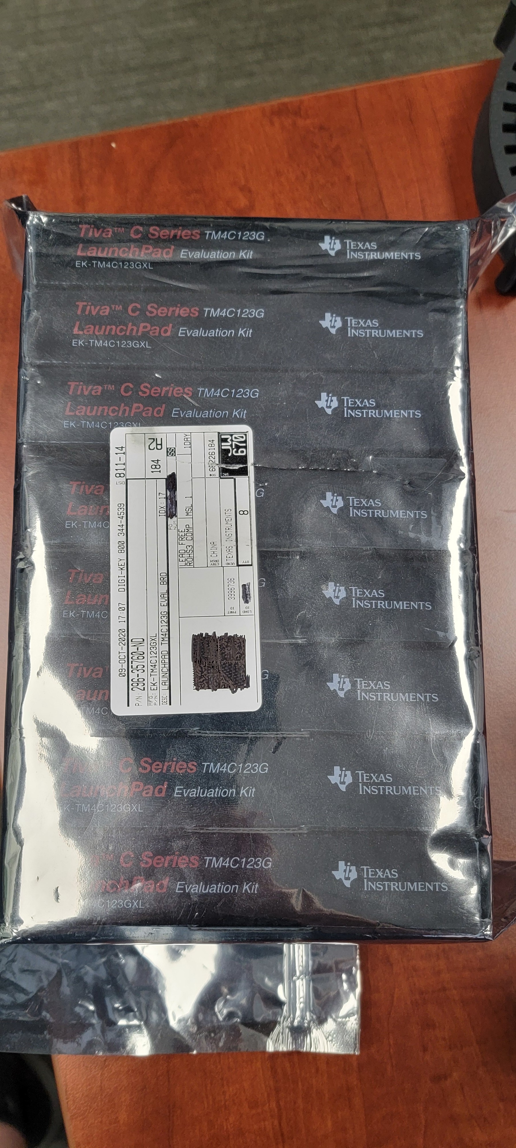 TI EK-TM4C123GXL LaunchPad Microcontroller Development Board