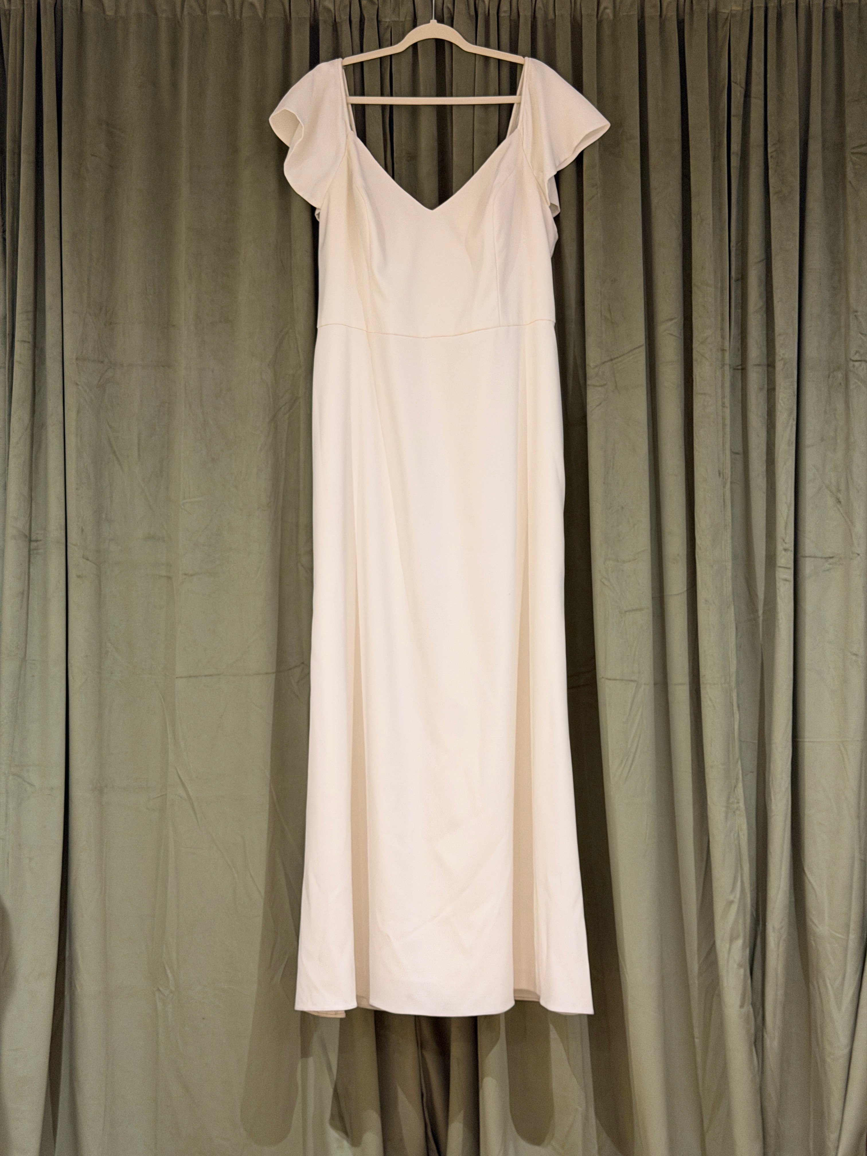 Plus Size Jenny Yoo Crepe Wedding Dress Size 22L - photo 4