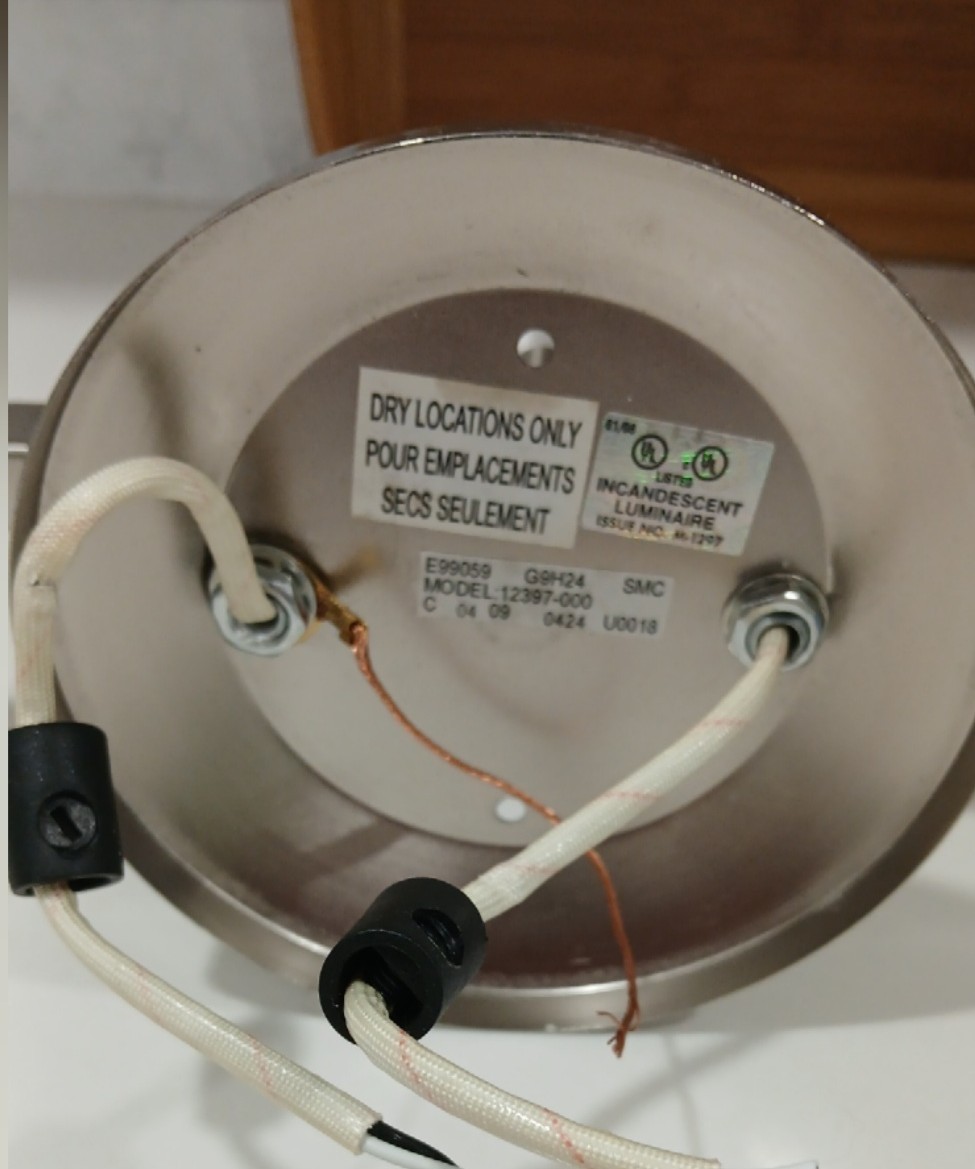 3-Light Track Lighting Fixture With Bulbs ,24 in. - photo 5