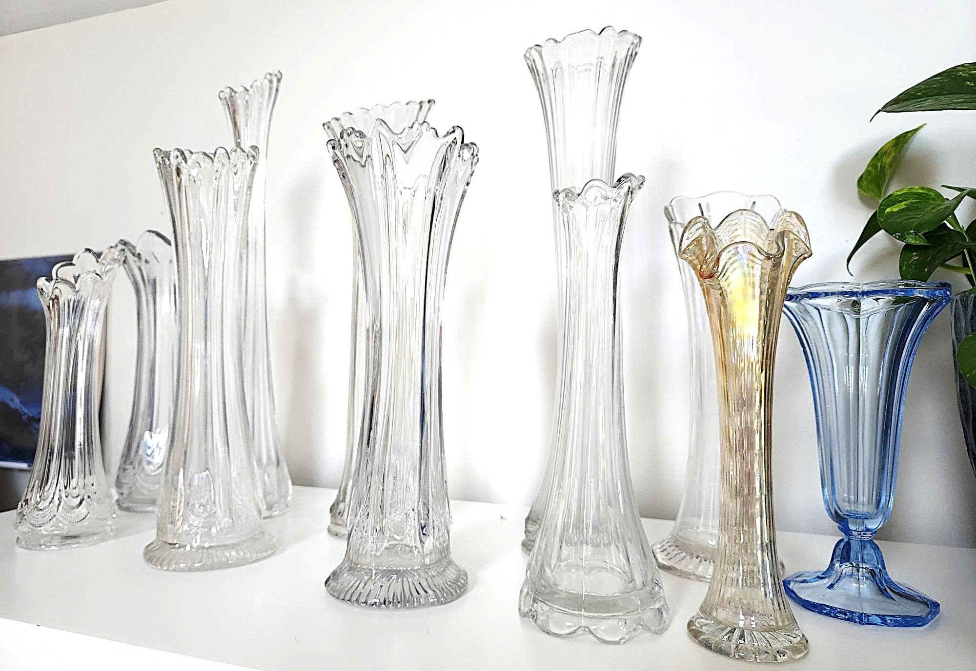 MAKE A FAIR OFFER: Antique / Vintage Swung Glass Abundance! - photo 3