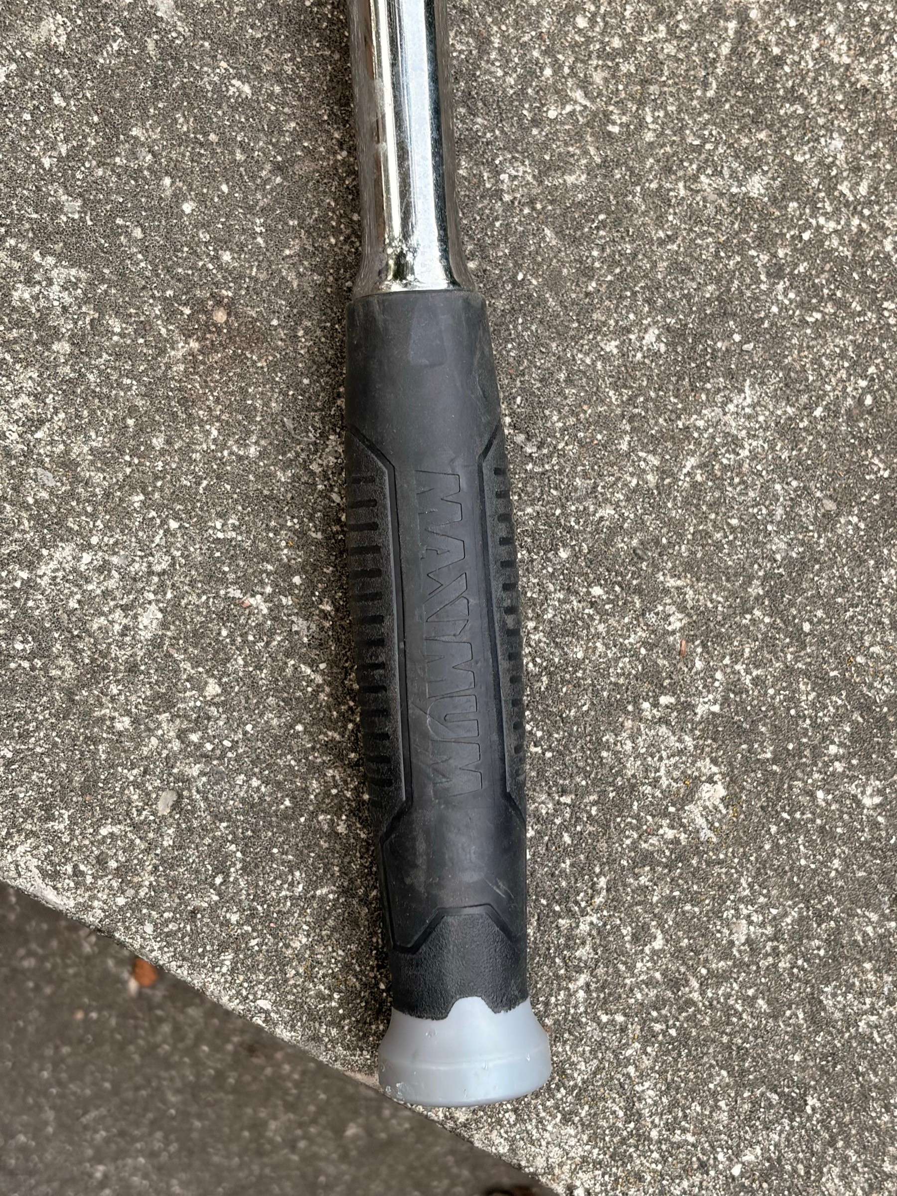 MAXIMUM 1/2-inch drive breaker bar - photo 3