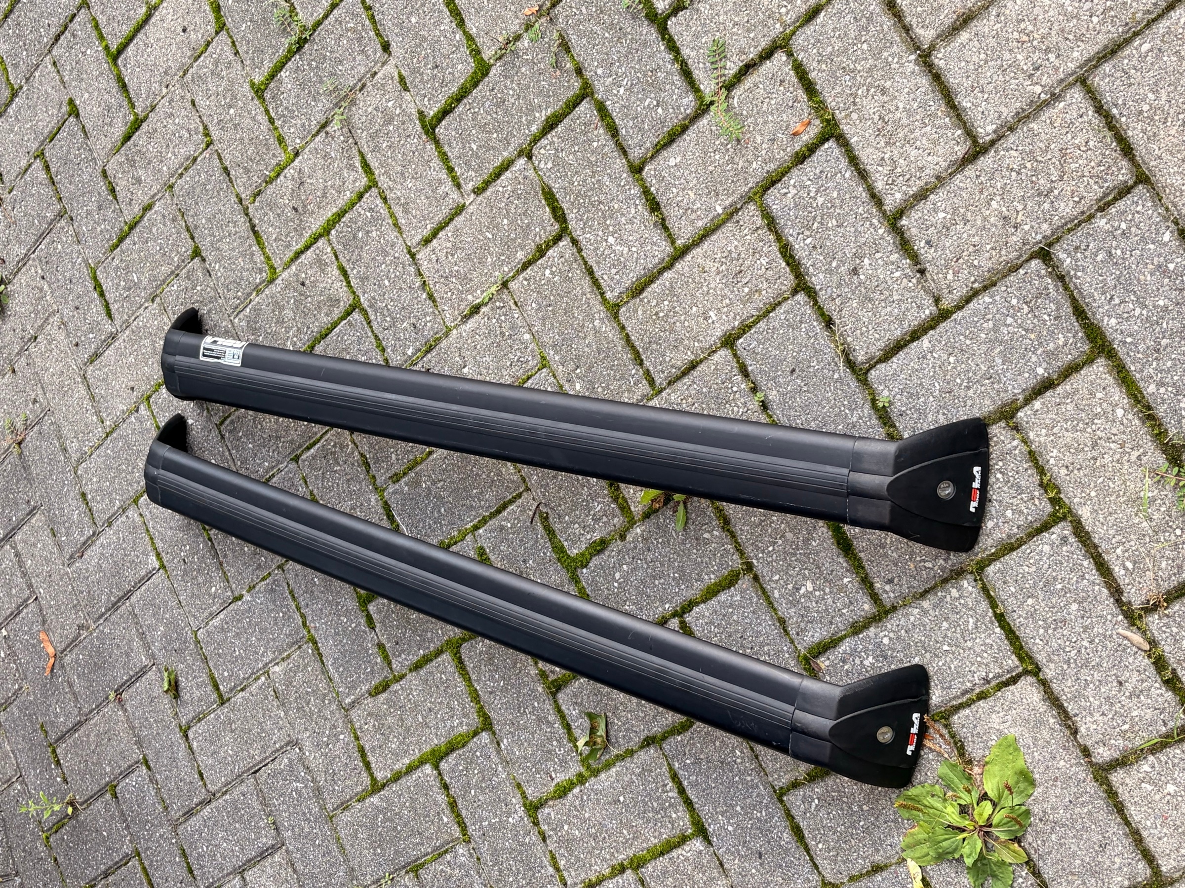 ROLA Aero Roof Rack Crossbars — fits 2012-2017 Hyundai Accent