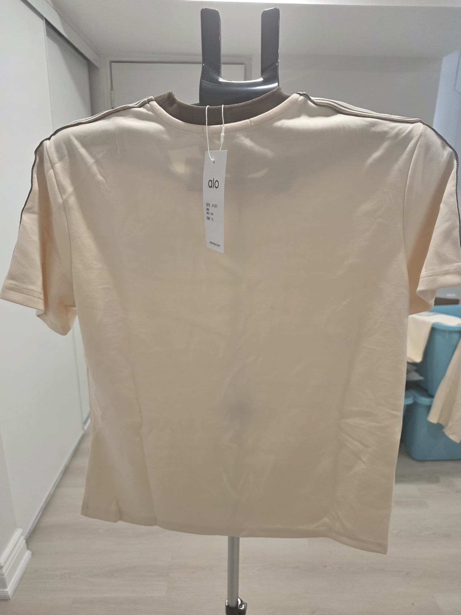 Alo Yoga T-Shirt & Sweatpants Lounge Set - Cream/Brown (Women) - photo 3