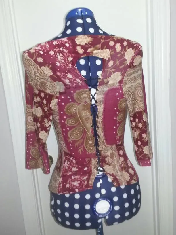 Stretchy Reddish Corset-Backed Estam Top
