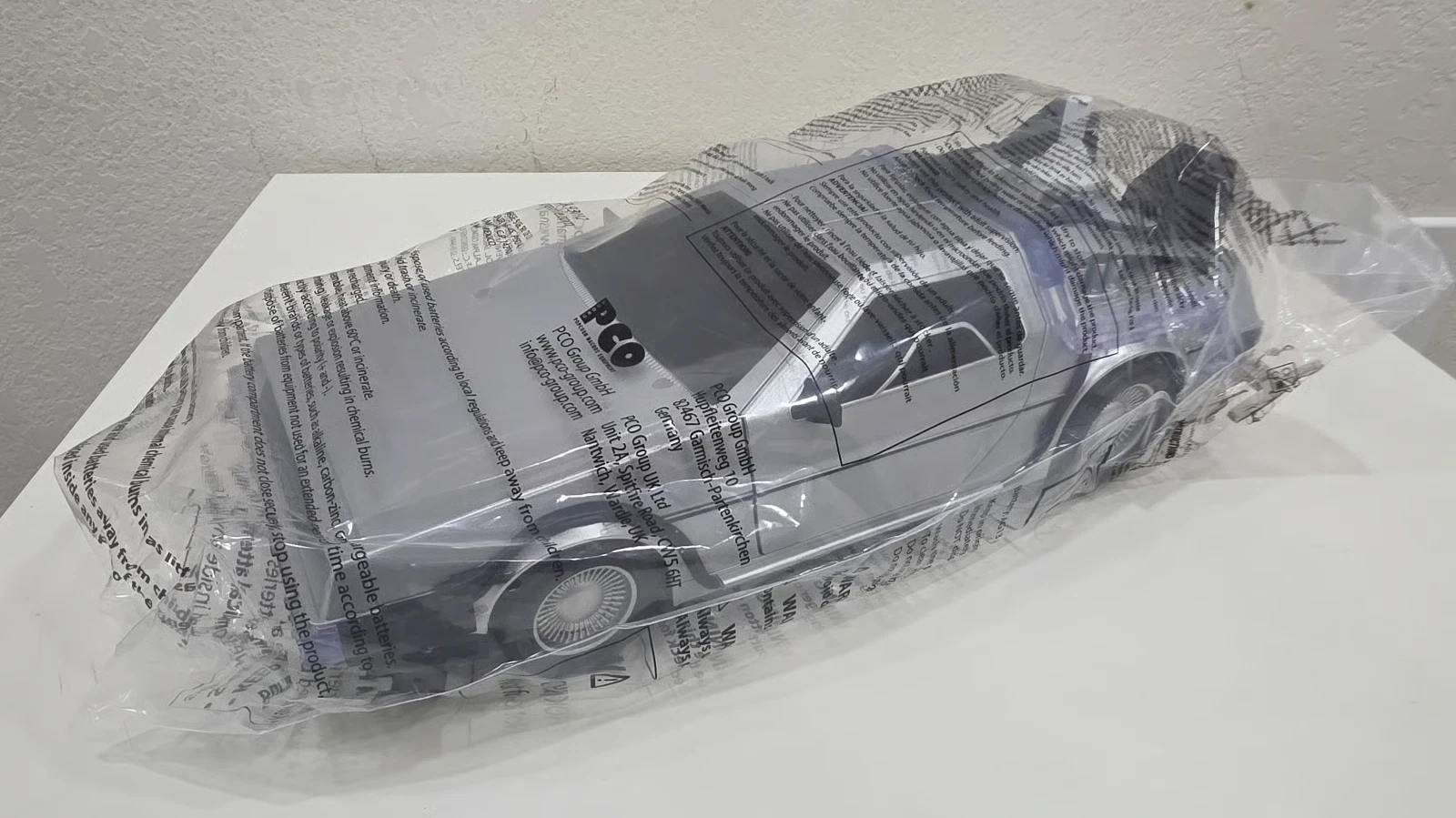 Back to the Future DeLorean Popcorn Bucket Light-Up Car - photo 3