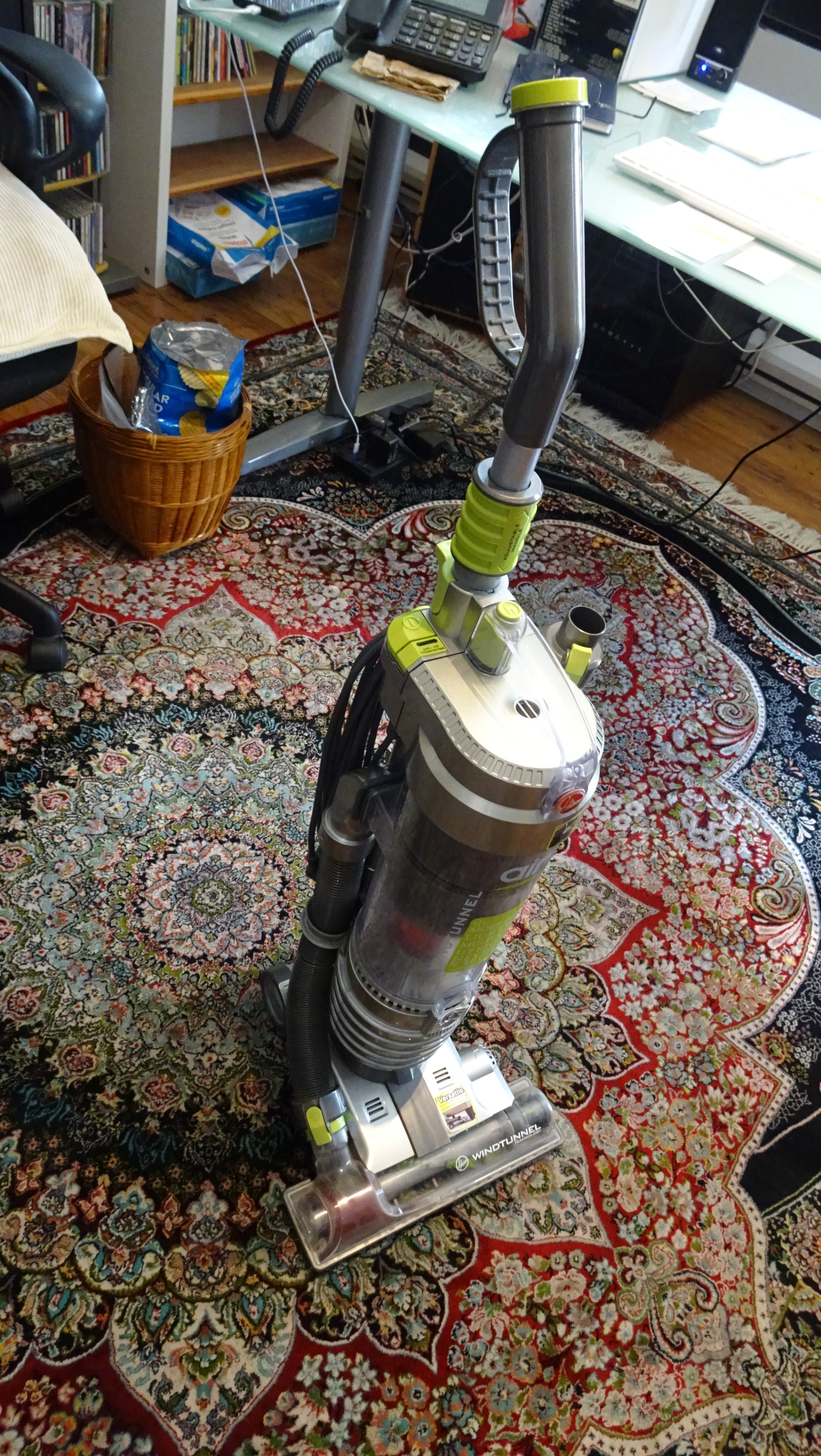 Hoover Windtunnel Air Vacuum