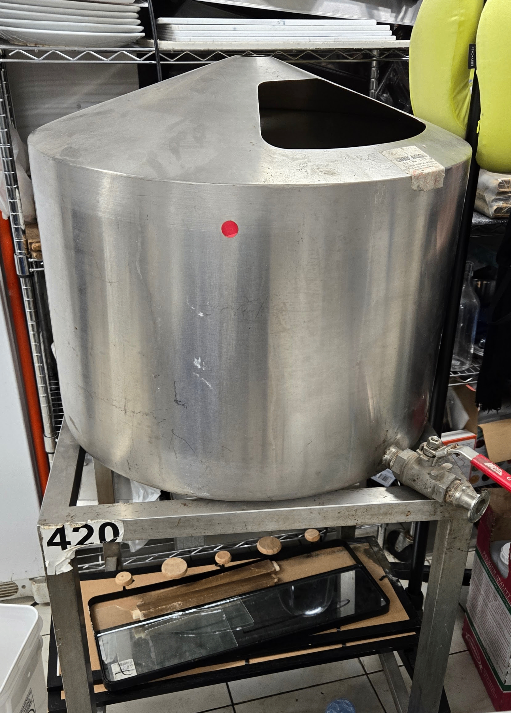 Beer Fermentation Tank - photo 4