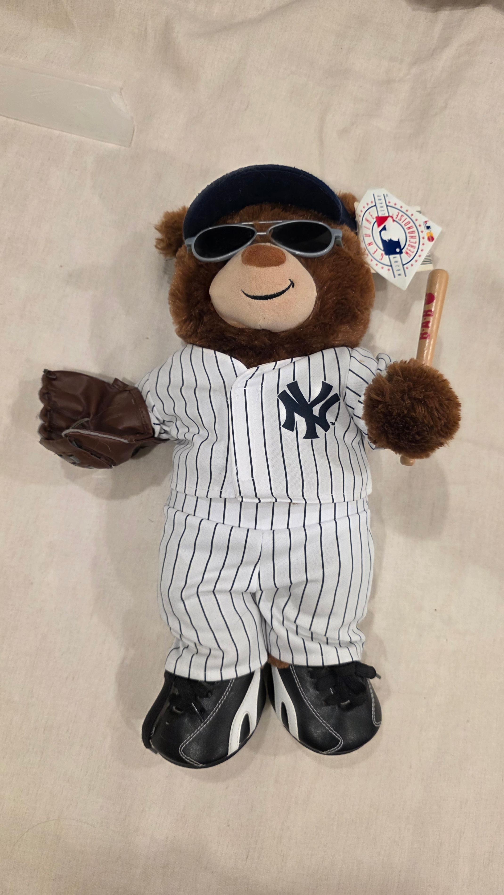 New York Yankees Build-A-Bear - Full Outfit + Accessories + Tags