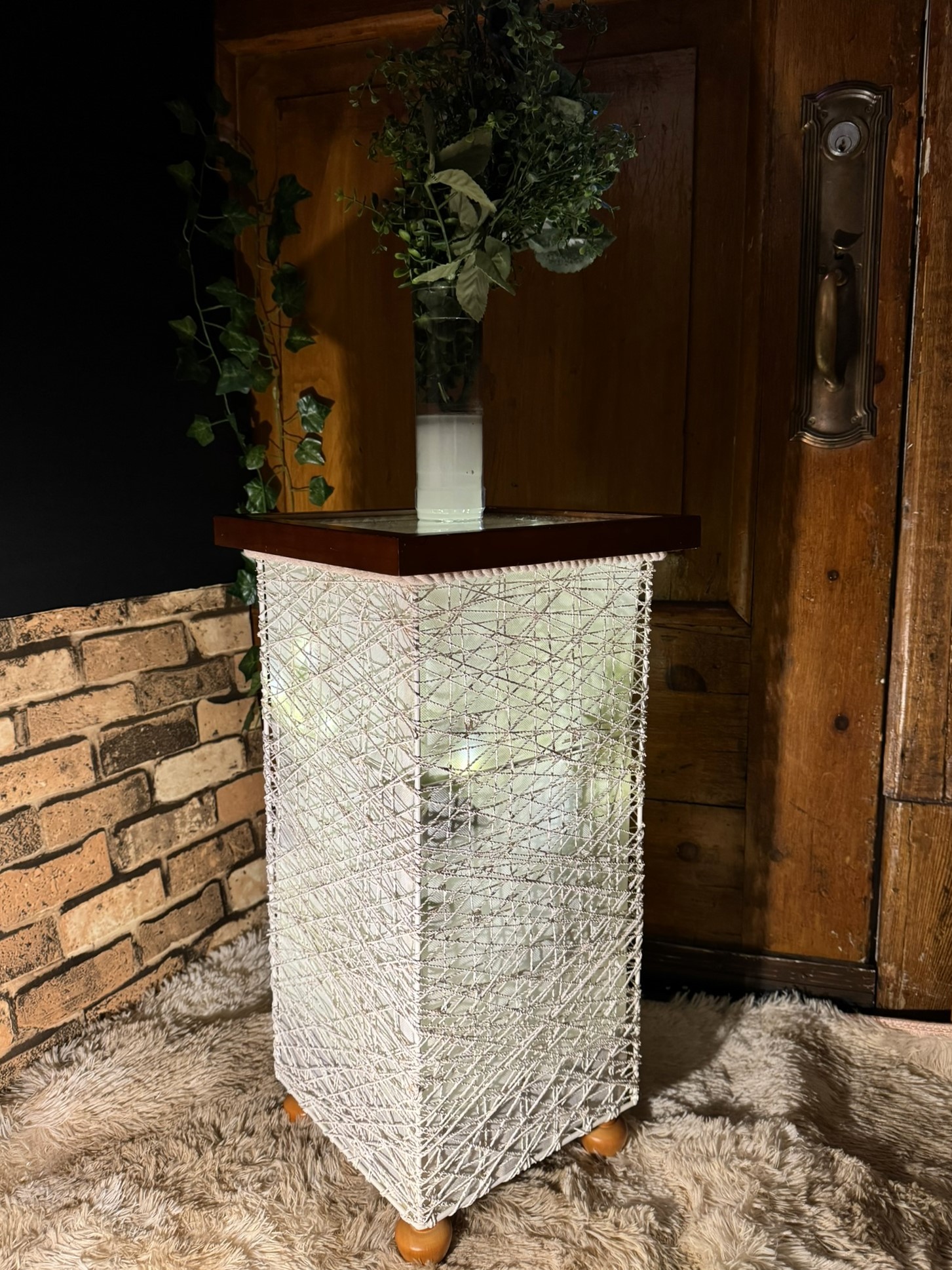 Hand Crafted Boho Lamp Table / Table boho & lampe crée à la main - photo 4