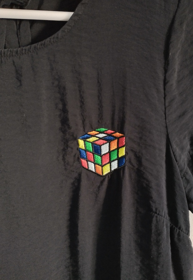 Bundle of black short-sleeve shirts - Unworn or like new - photo 5