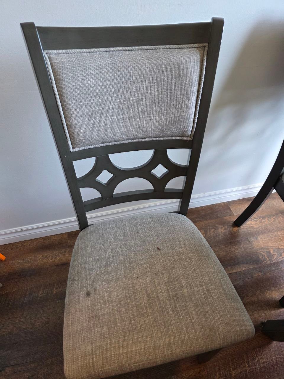 Ashley Furniture 5PC Dining Set - Needs TLC. BEST OFFER - photo 5