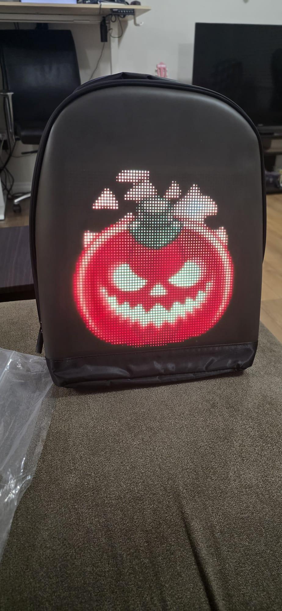 Smart LED Backpack with App Control – Customizable Screen - photo 3