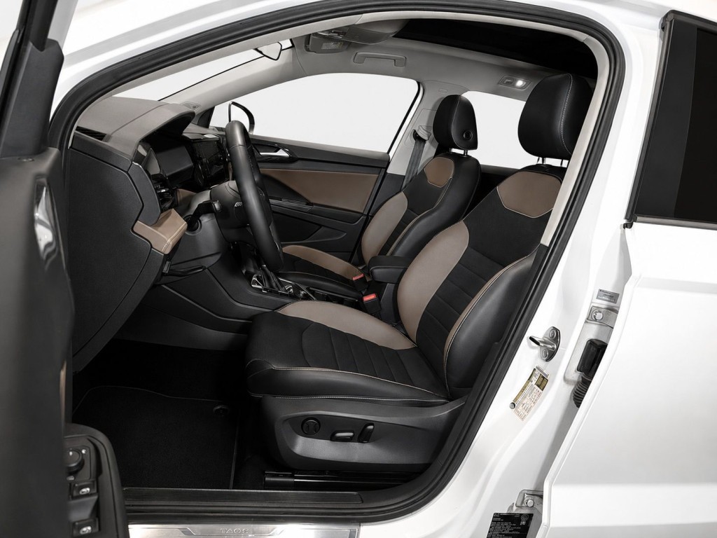 2023 Volkswagen Taos Highline - photo 5