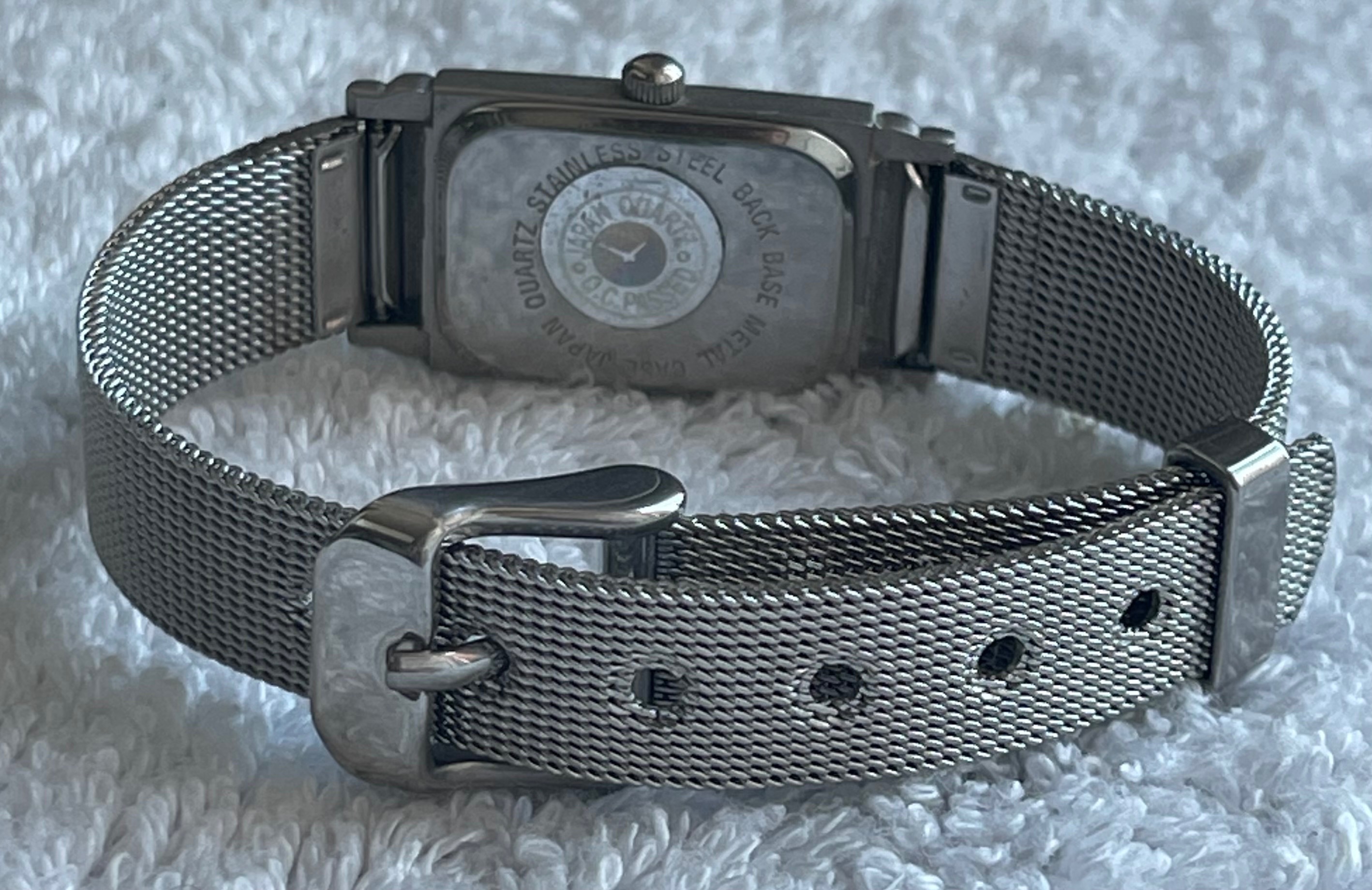 Vintage Quemex Silver Tank Watch w/ Mesh Strap (Needs Battery) - photo 4
