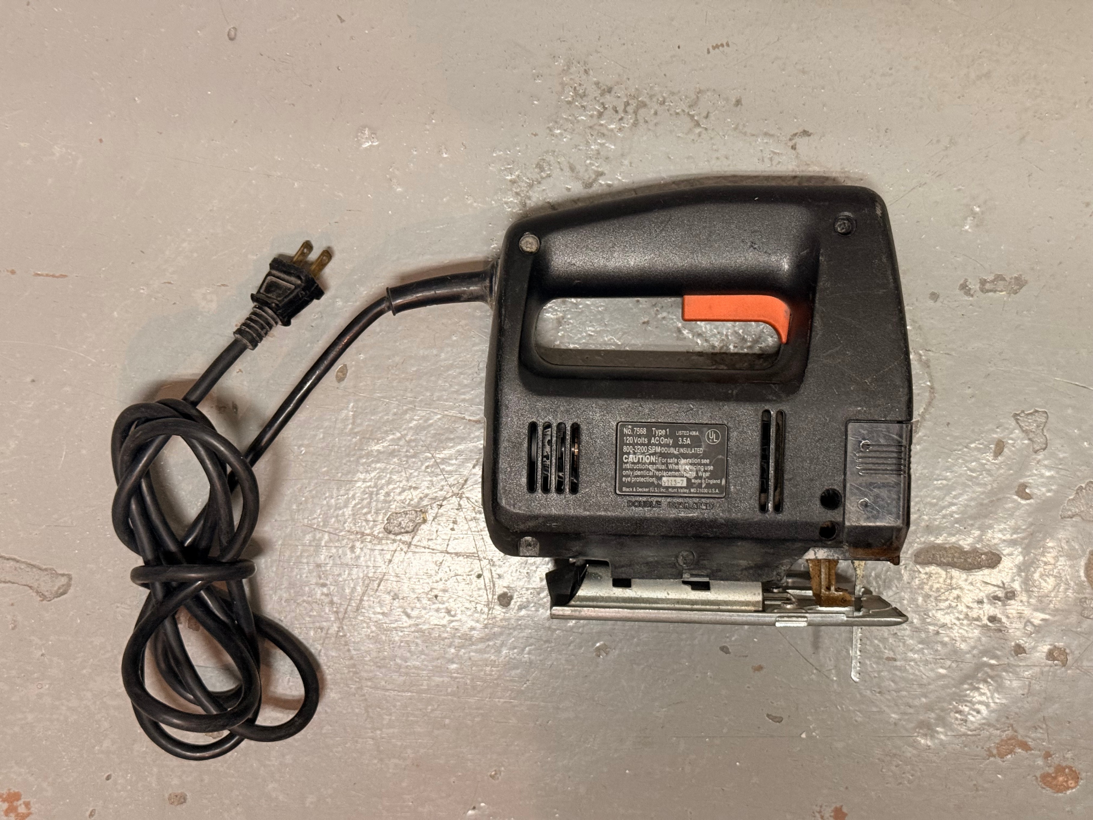 Black & Decker Jig Saw - photo 2