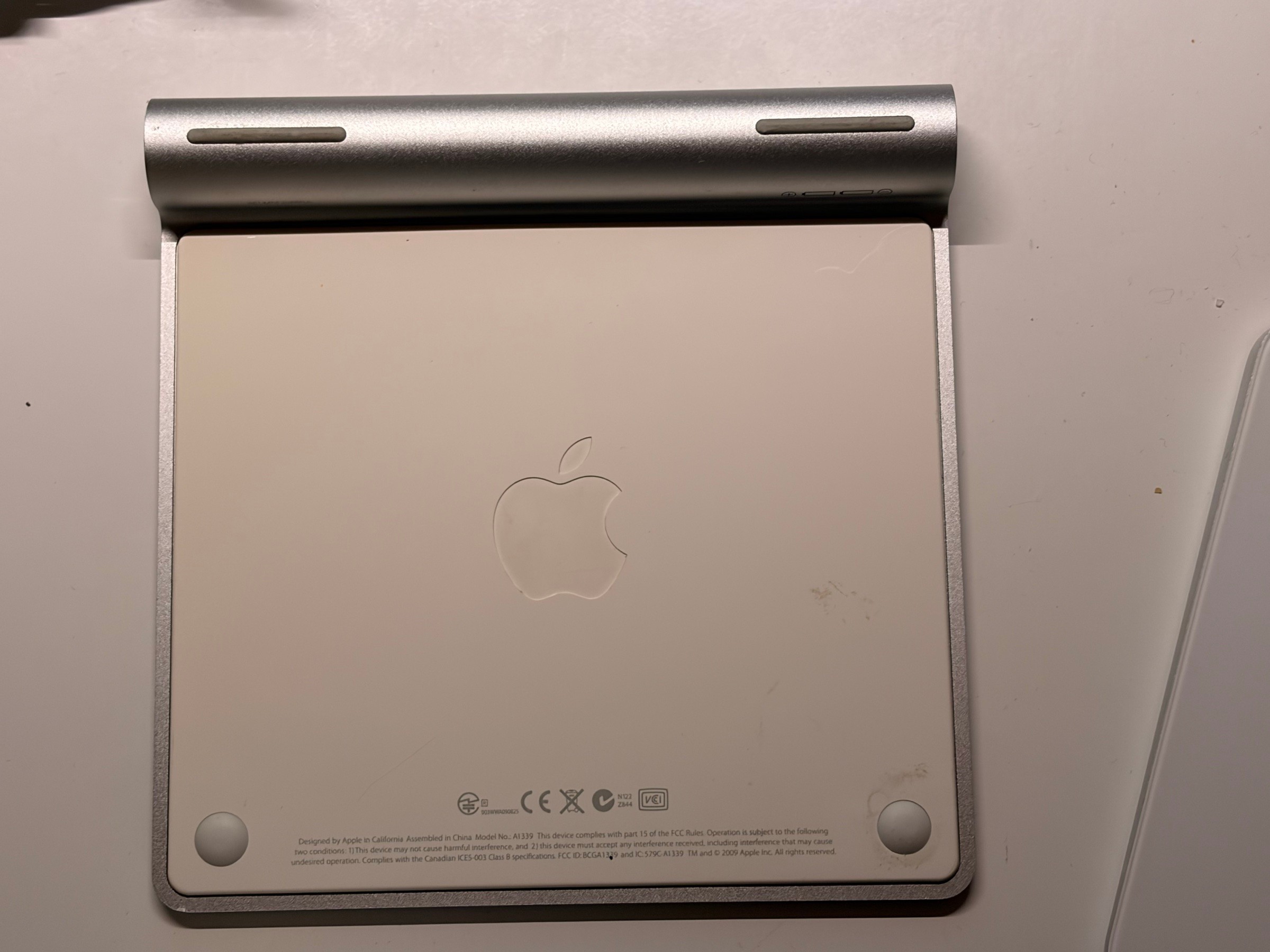 Apple Magic Trackpad - photo 3