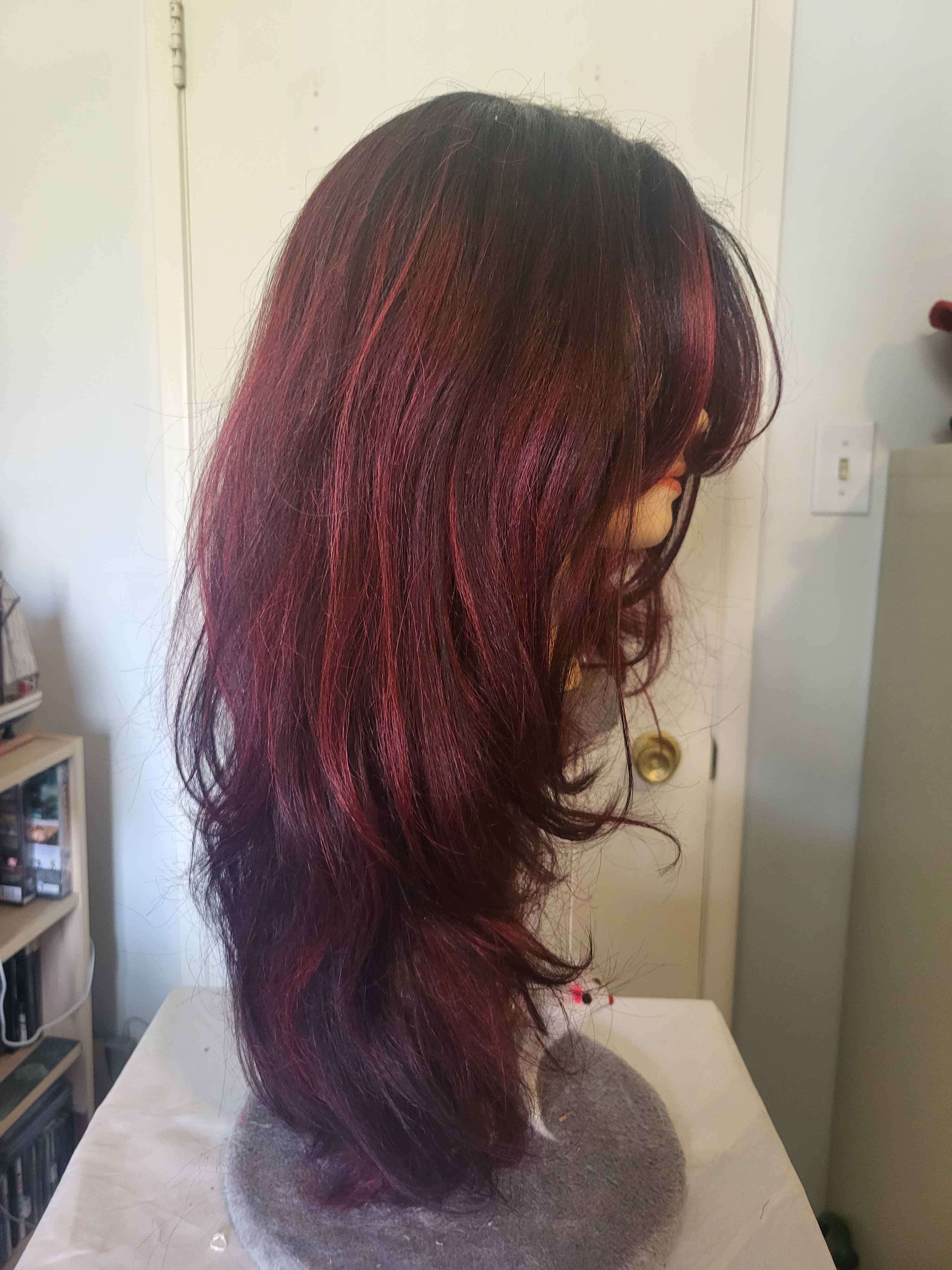 Red Layered Wig - photo 2