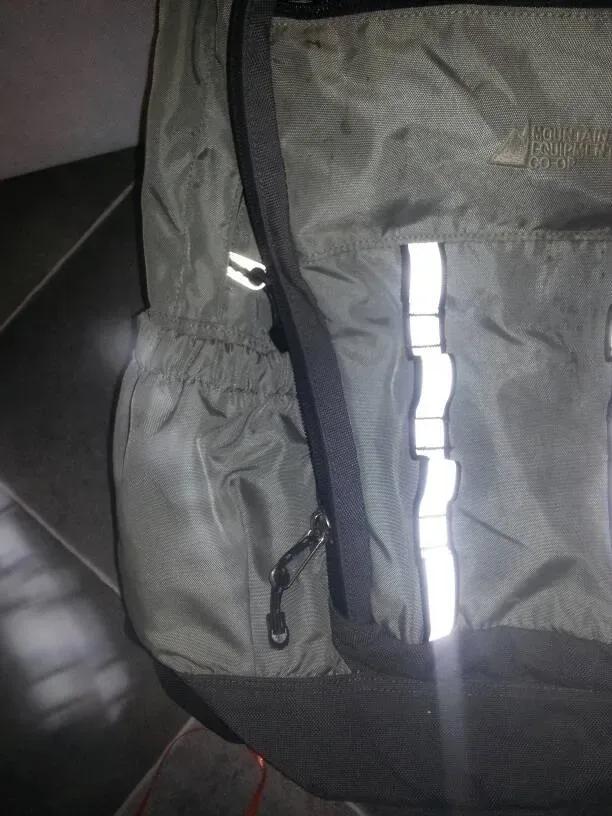 Old School MEC Grey Backpack With Bike Reflector Front - photo 5