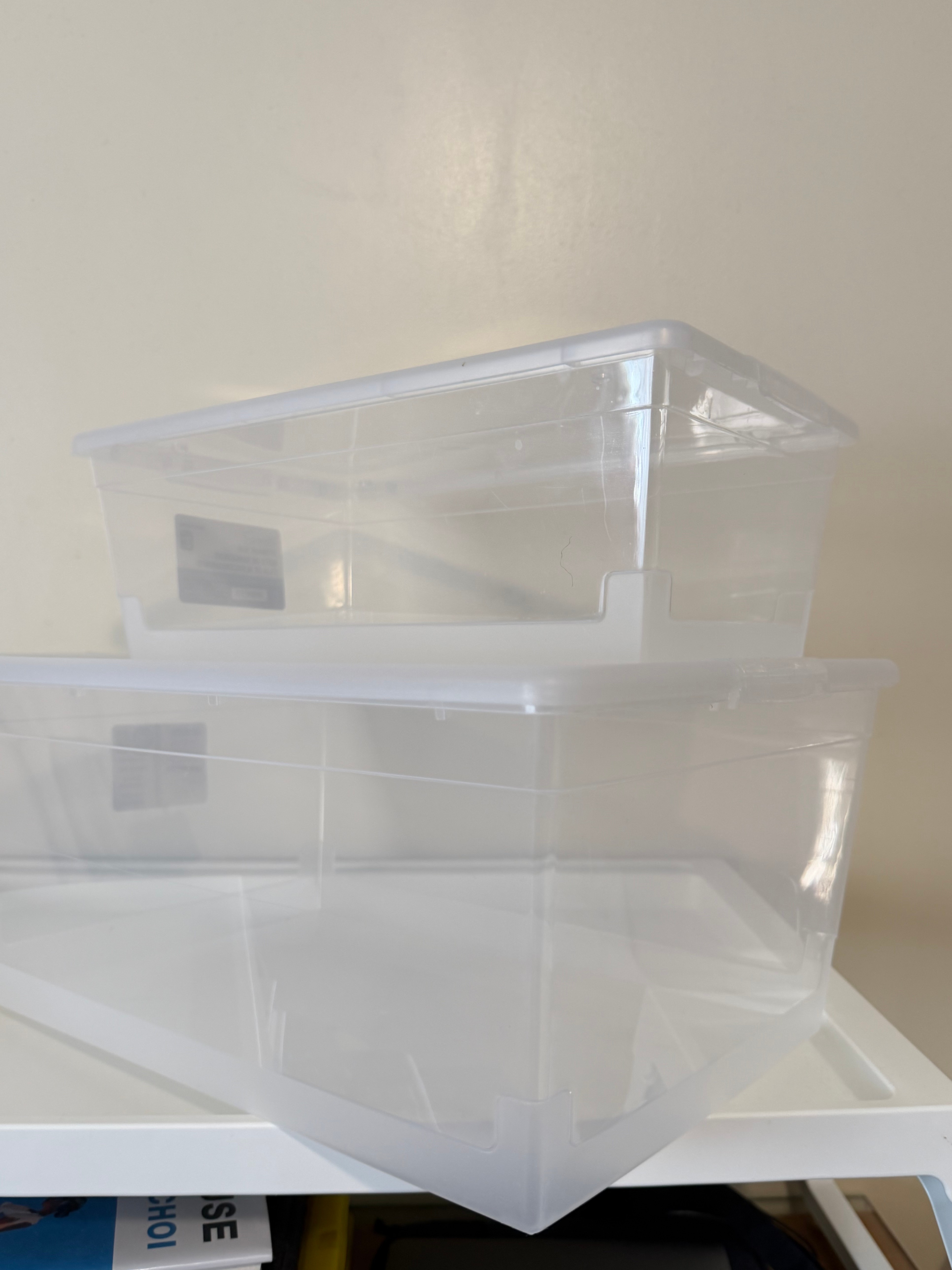 Set of 2 Plastico Clear Storage Boxes with Lids – 6L & 15L - photo 3