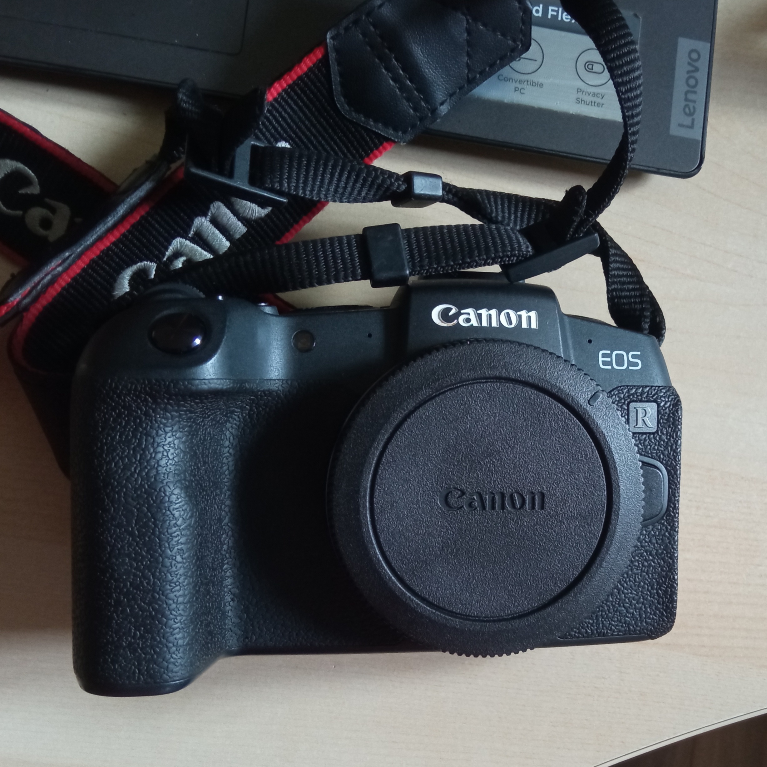 Canon EOS RP + Canon RF 85mm f/2 Macro IS STM - photo 4