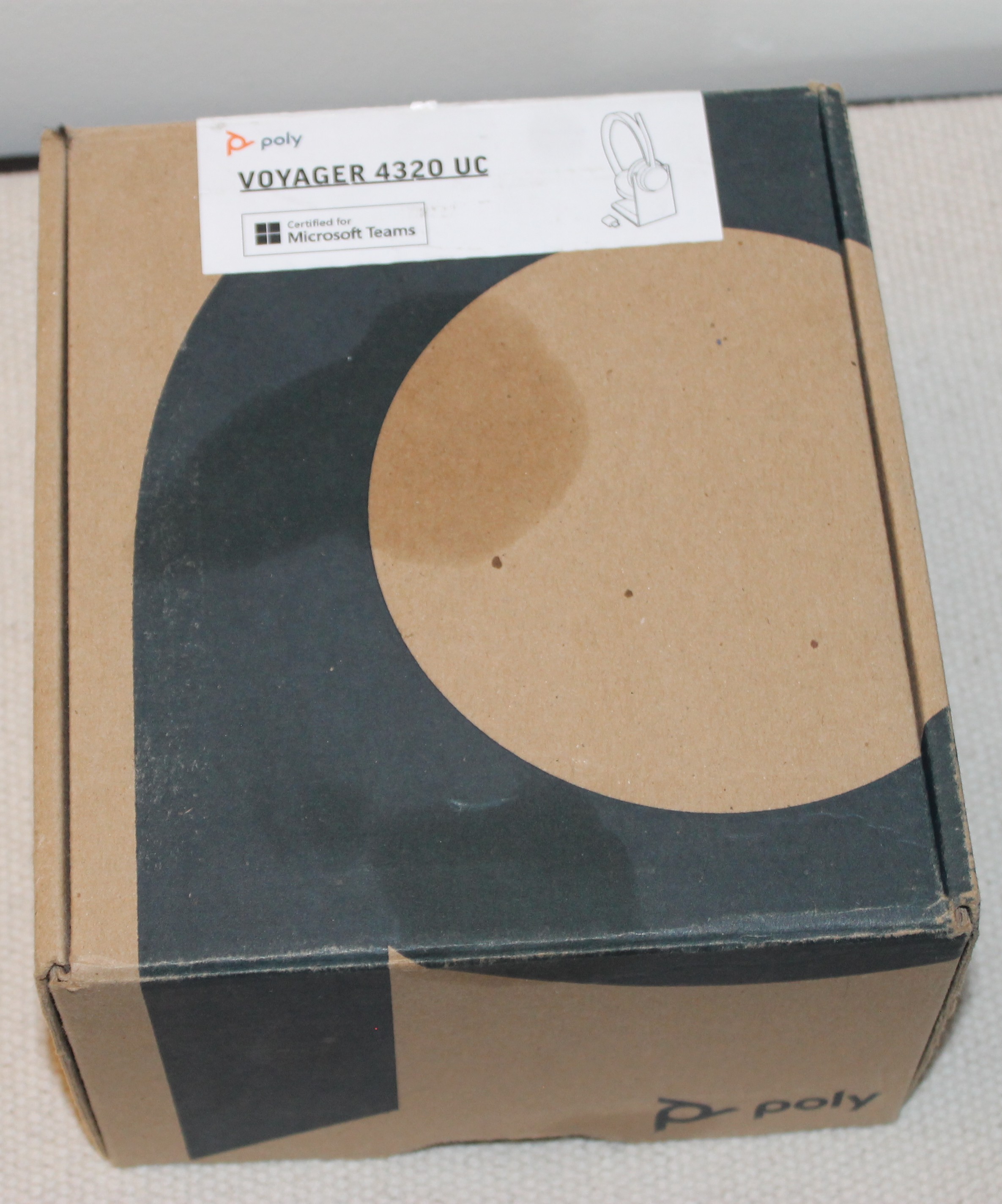 Poly Headphone Wireless with Wireless charging station - photo 5