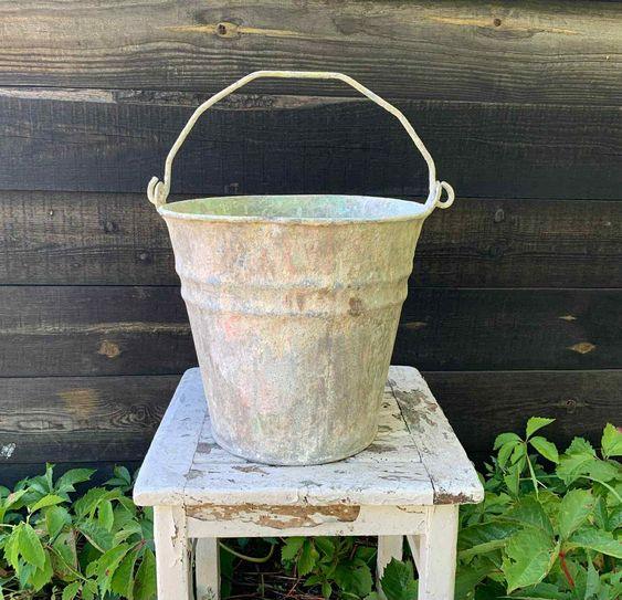 6 Vintage metal buckets - photo 2