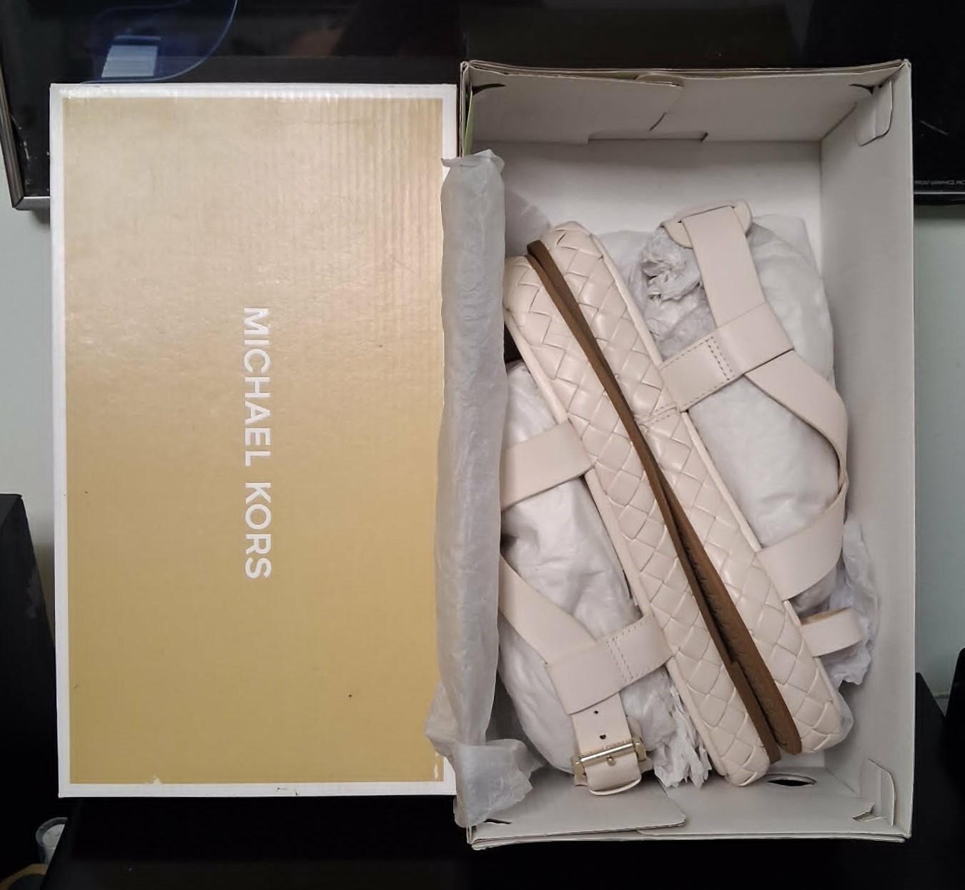 New Michael Kors Bernadette Leather Sandals Size 7M