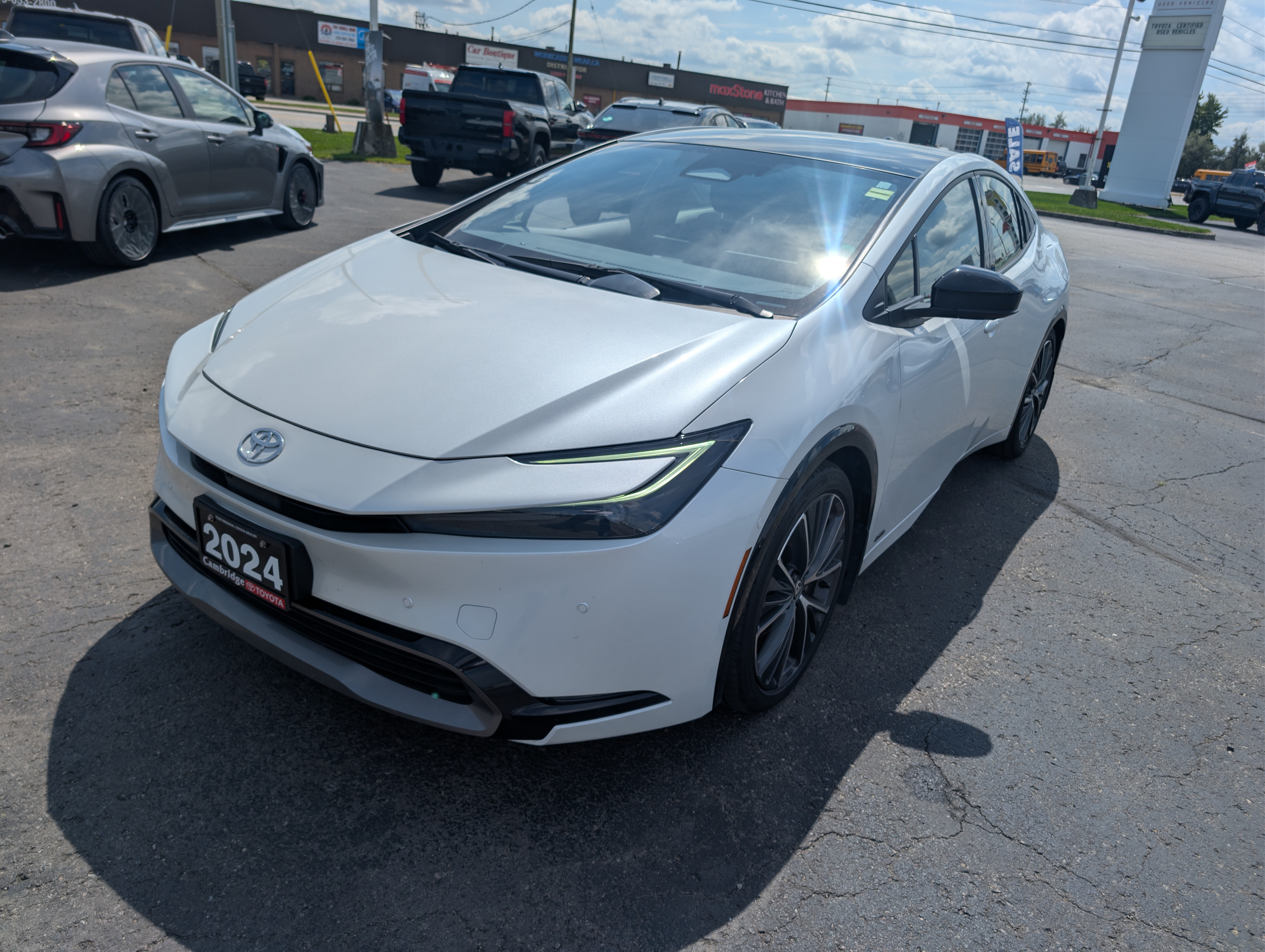 2024 Toyota Prius Limited AWD-e