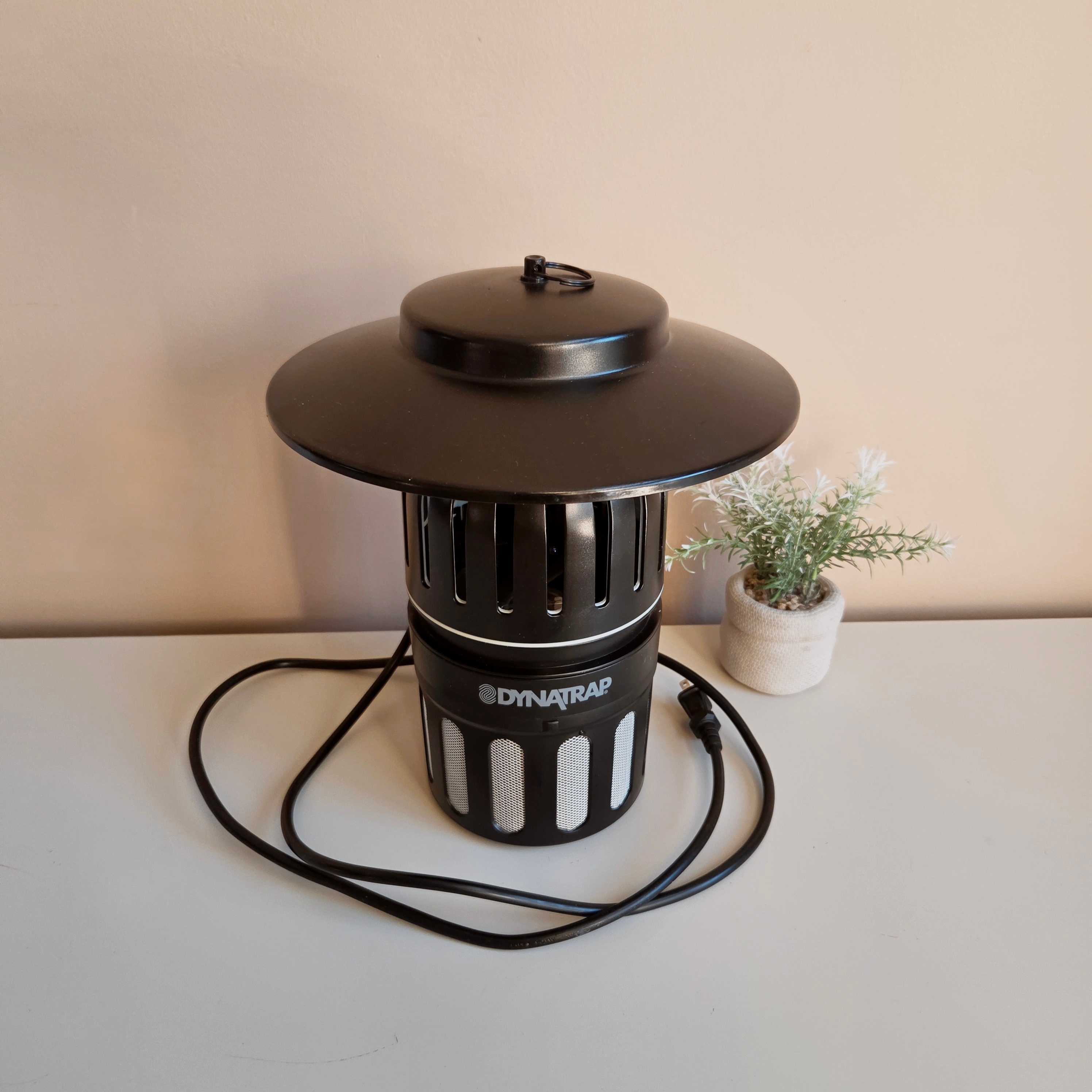 Dynatrap - Large ½ Acre Silent UV Mosquito Trap - Pre-Loved! 🦟