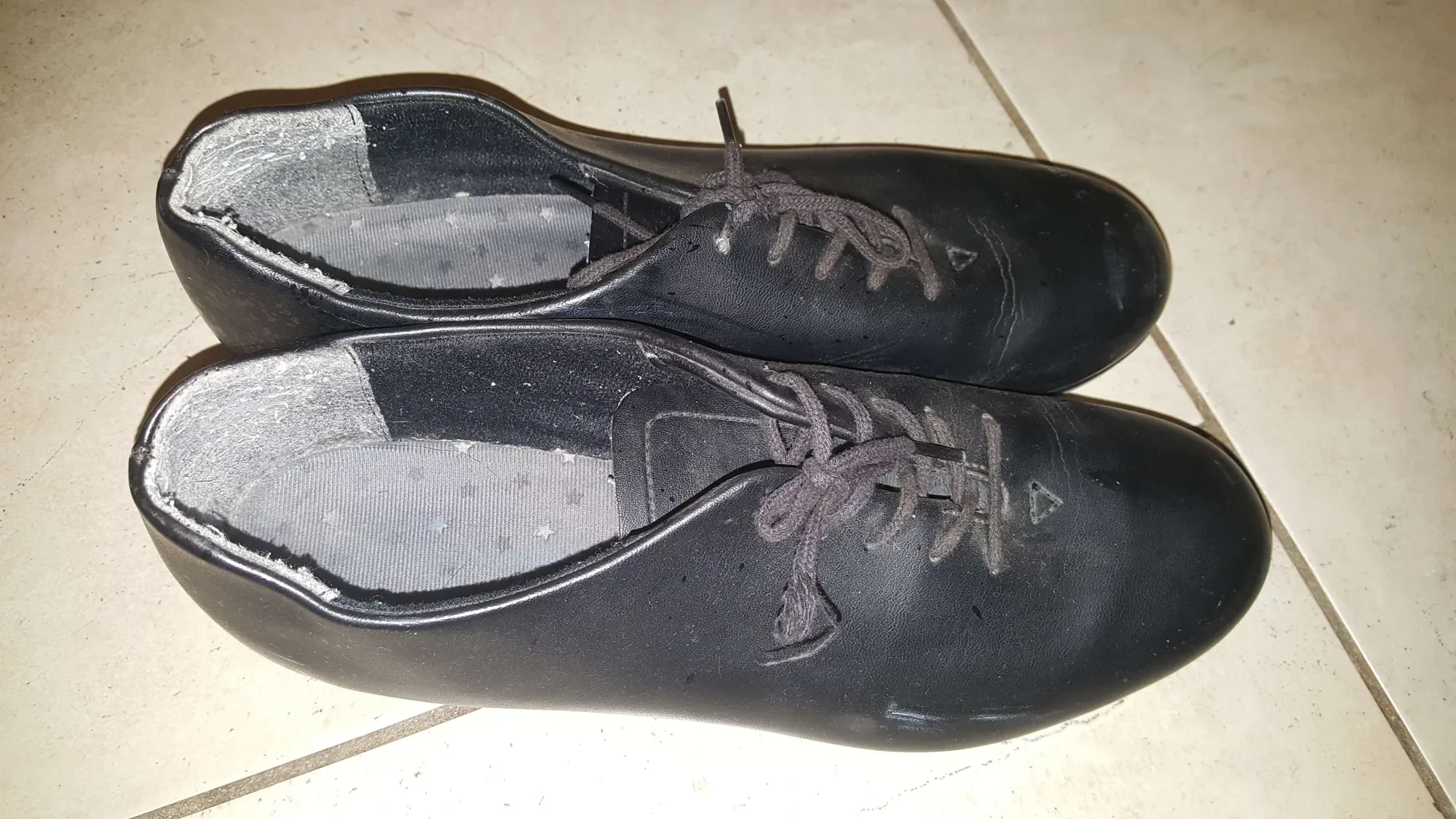 Black Leather Tap Shoes - photo 2