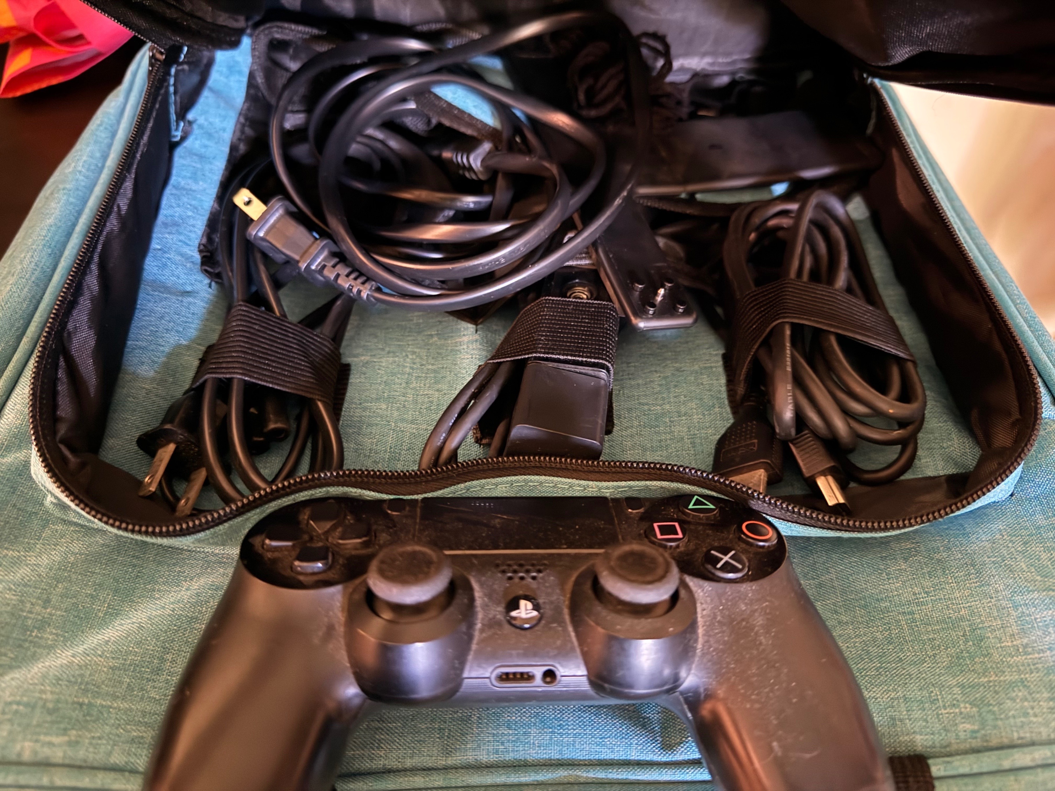 🎮 Ultimate PS4 Console Bundle + 16 Top-Tier Games! ✨ - photo 2