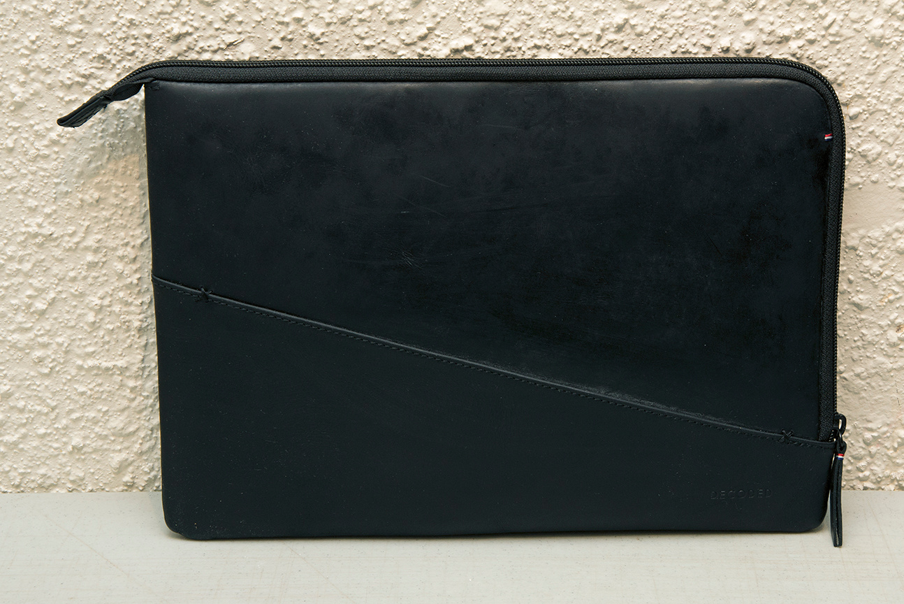 Decoded Black Leather Sleeve Case with Padded Interior (New)