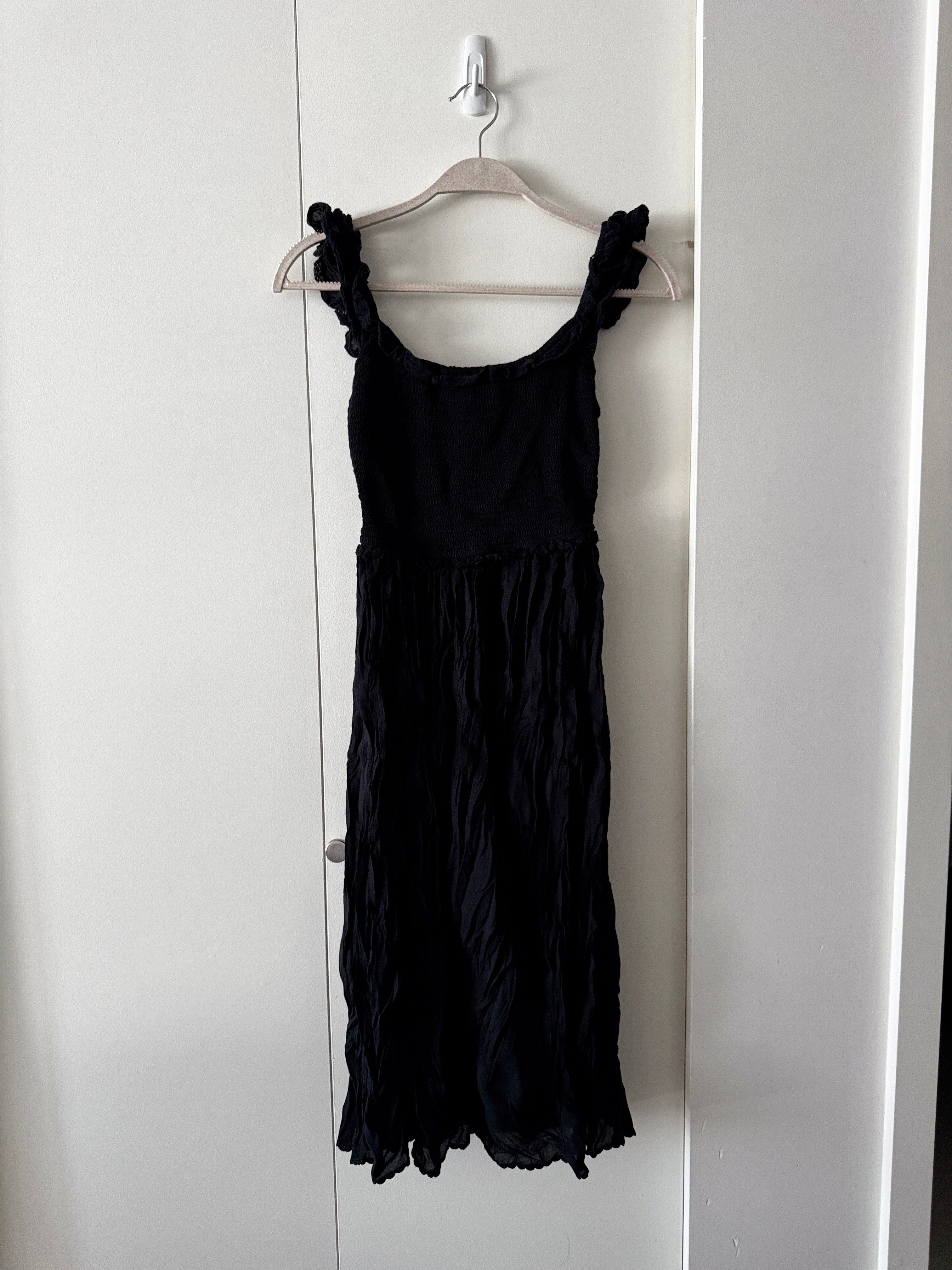 Wilfred (Aritzia) Reminisce Dress – Black Smocked Midi, Size 2XS - photo 2