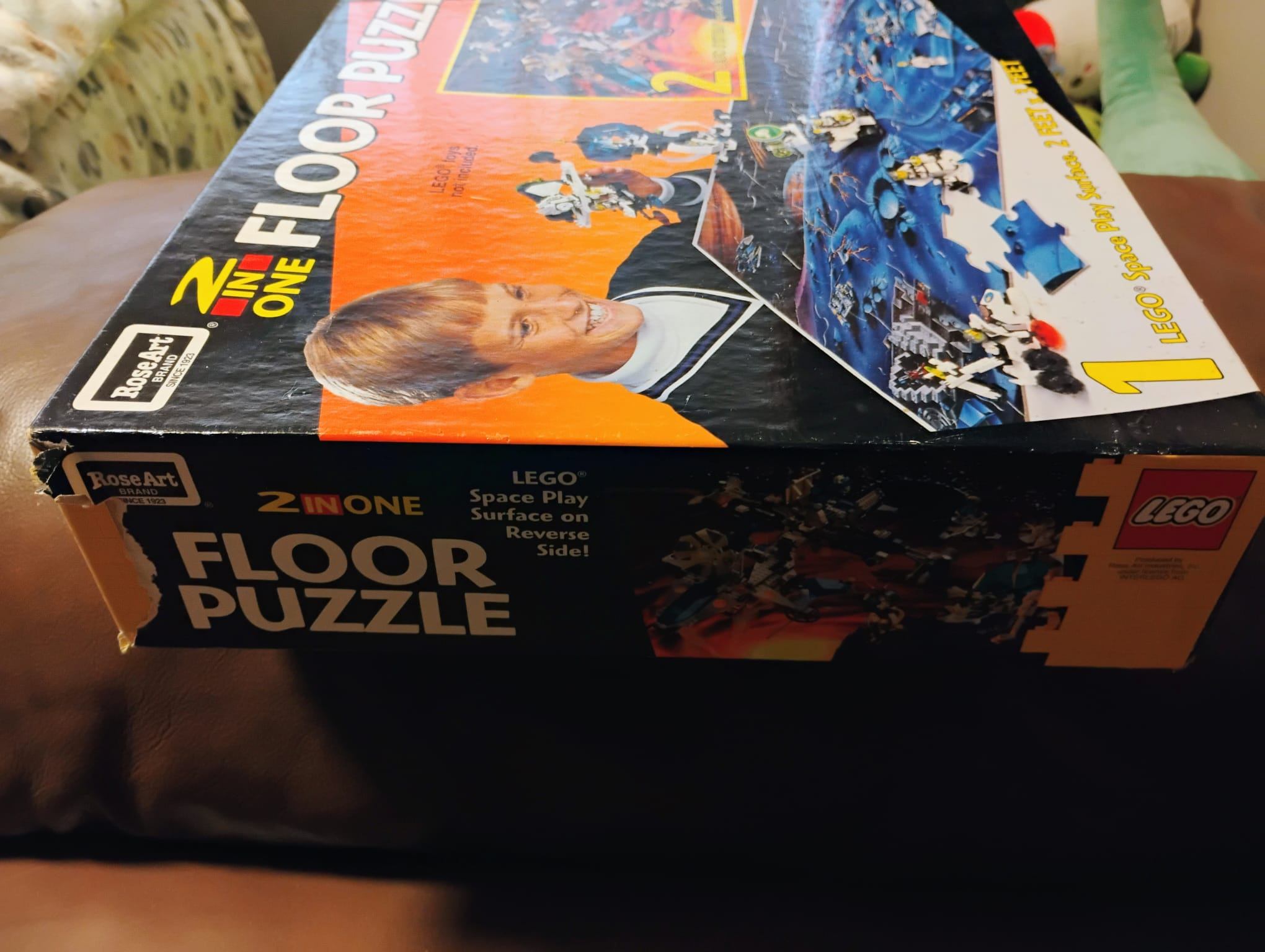 1996 ROSE ART - LEGO 2 in 1 Floor Puzzle Collectibl - photo 2