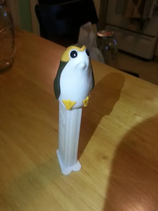 Star Wars Pez Dispenser -- BNWOT